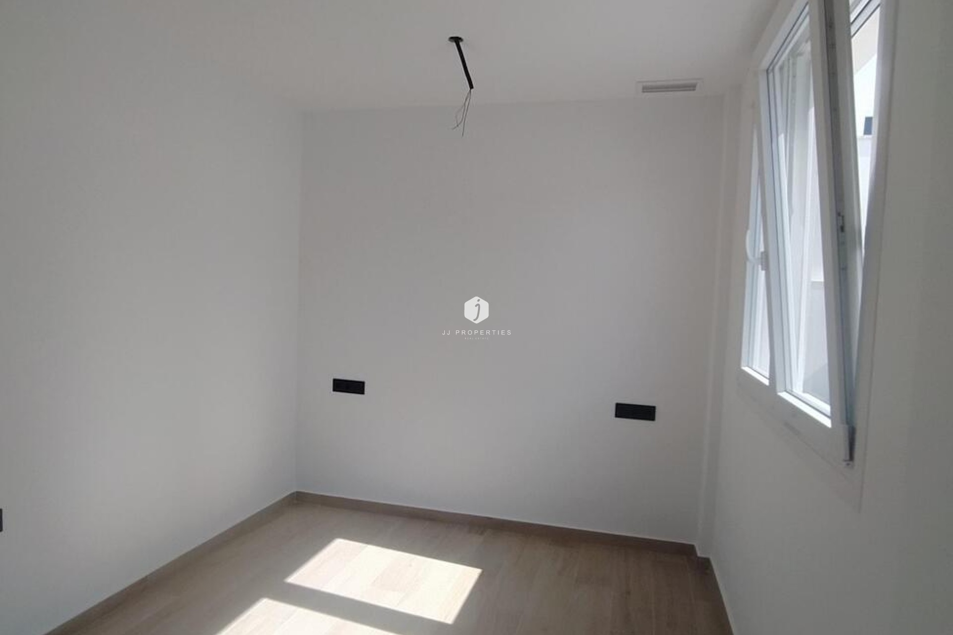 Aus zweiter Hand - Villa Penthouse -
Torrevieja - aguas nuevas