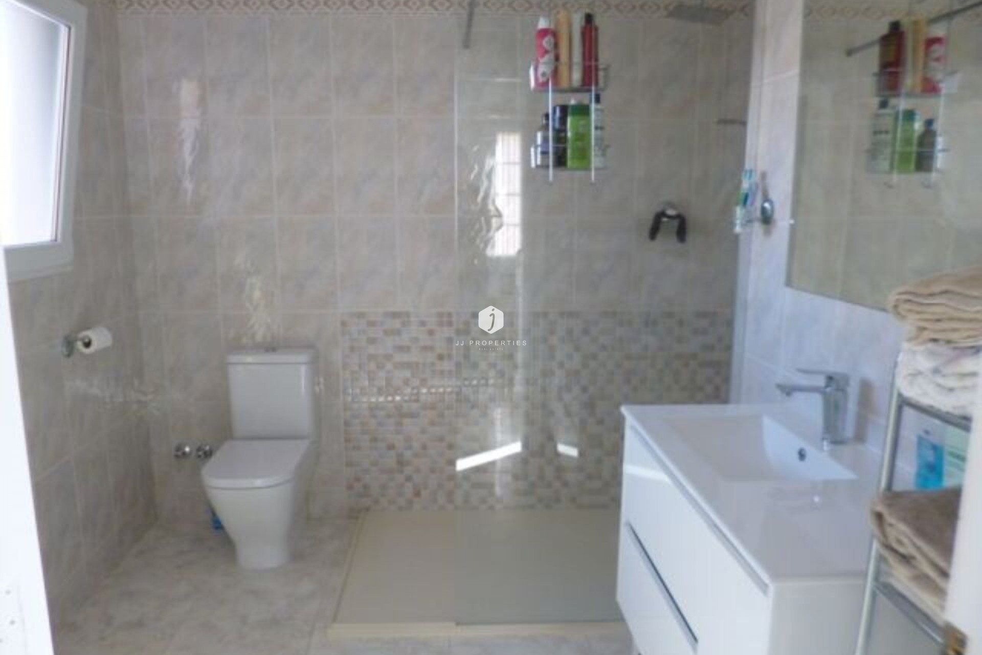 Aus zweiter Hand - Villa -
Playa Flamenca - Costa Blanca