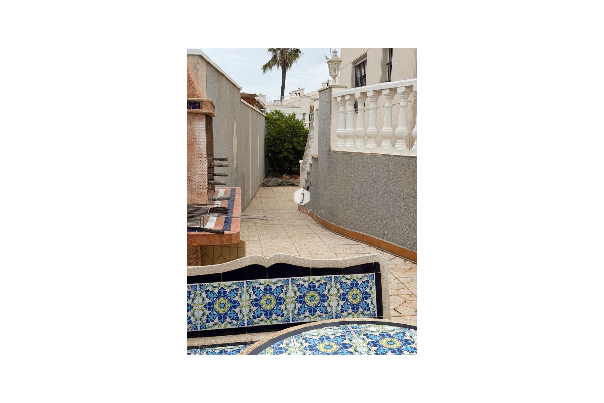 Aus zweiter Hand - Villa -
Playa Flamenca - Costa Blanca