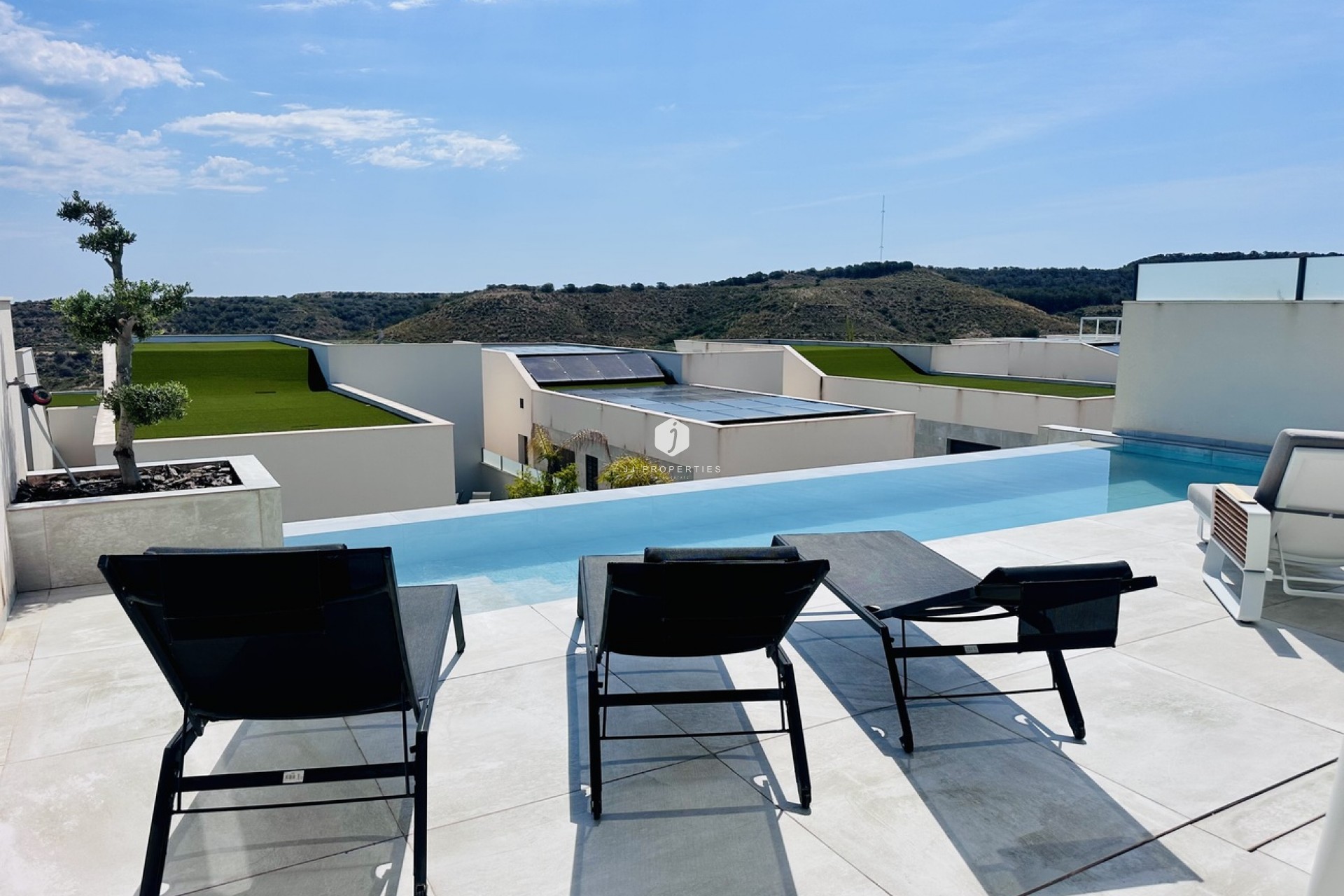 Aus zweiter Hand - Villa -
Rojales Hills - Costa Blanca