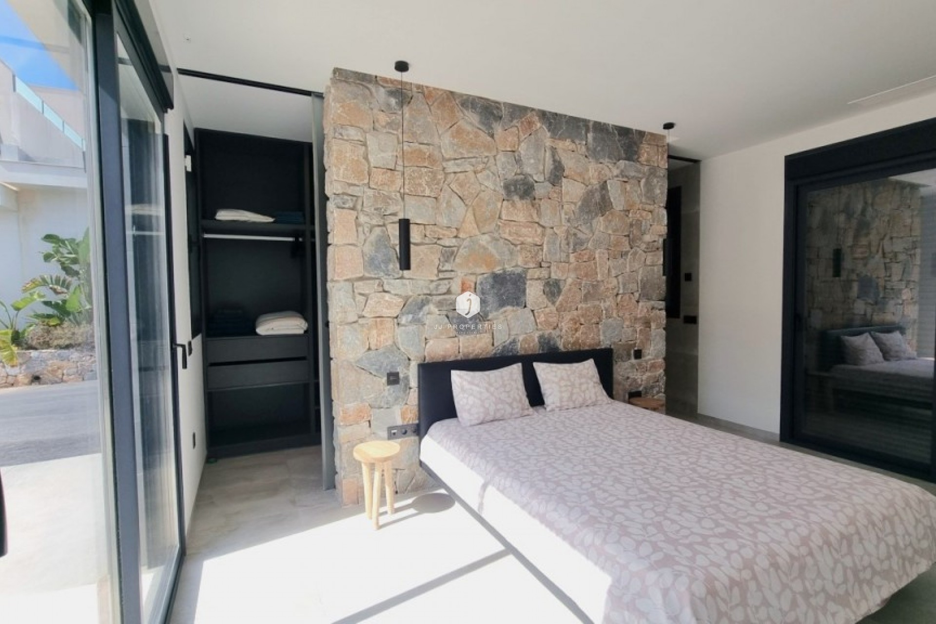 Aus zweiter Hand - Villa -
Rojales - Inland