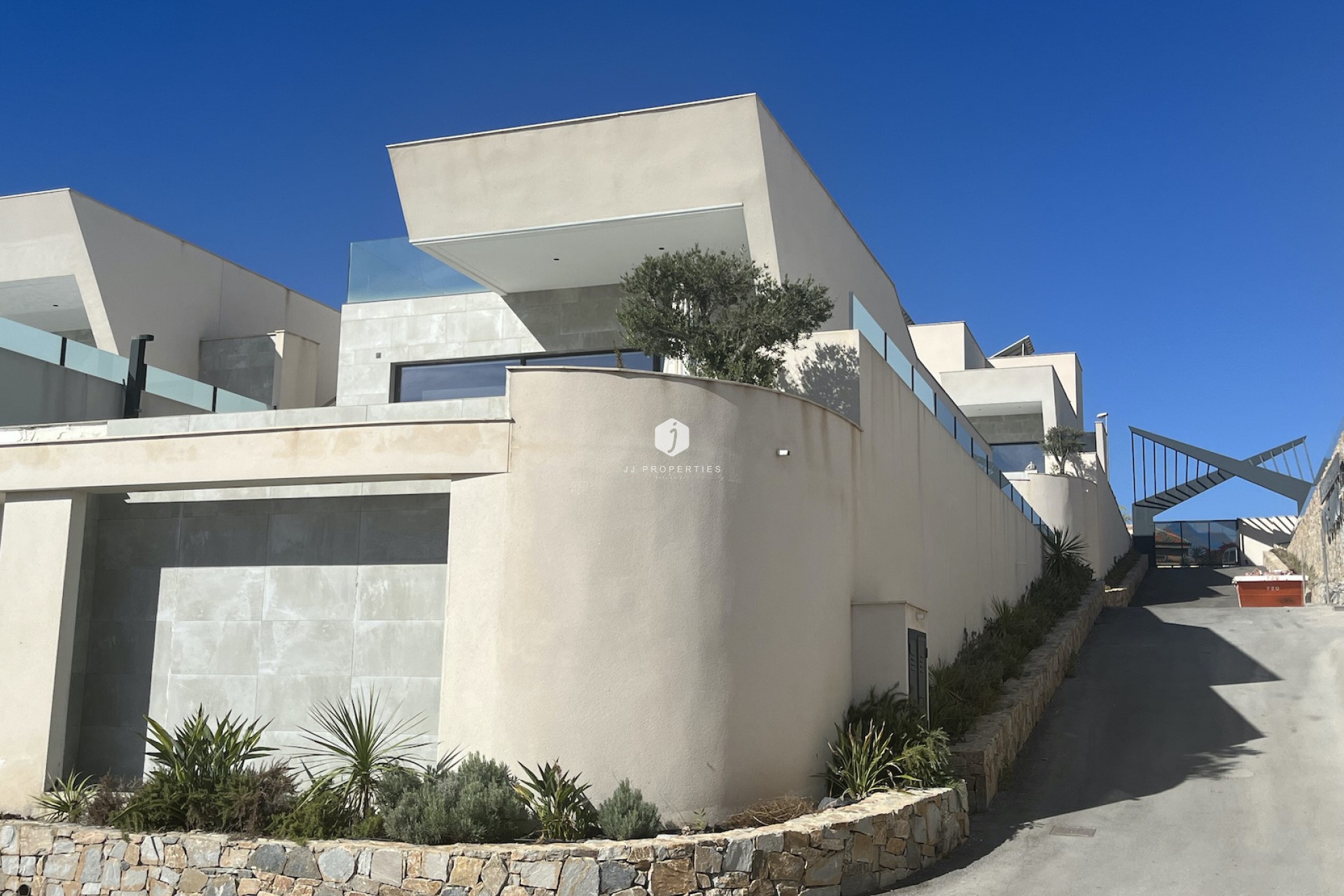 Aus zweiter Hand - Villa -
Rojales - Inland