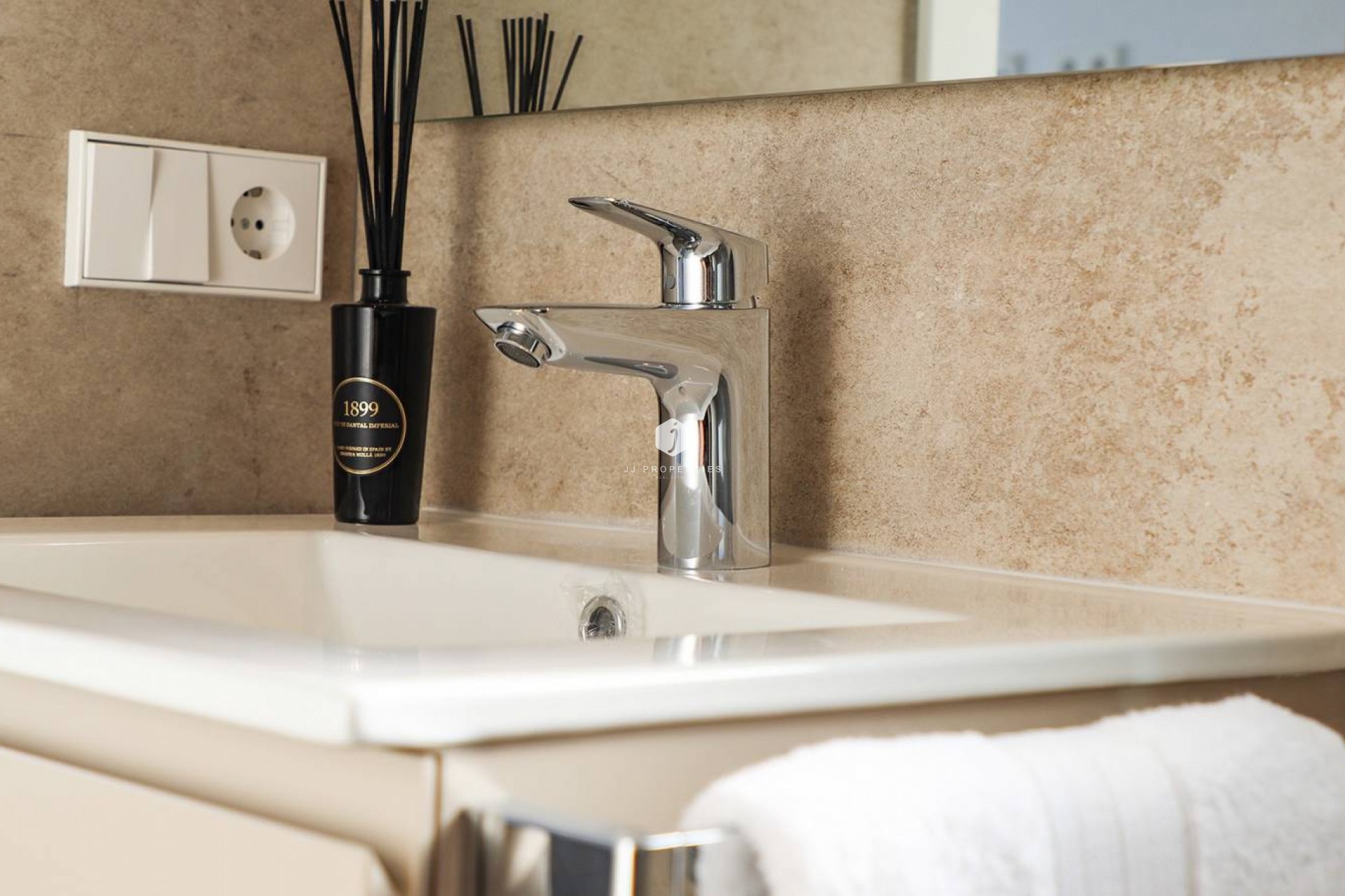 Aus zweiter Hand - Villa -
Rojales - Inland