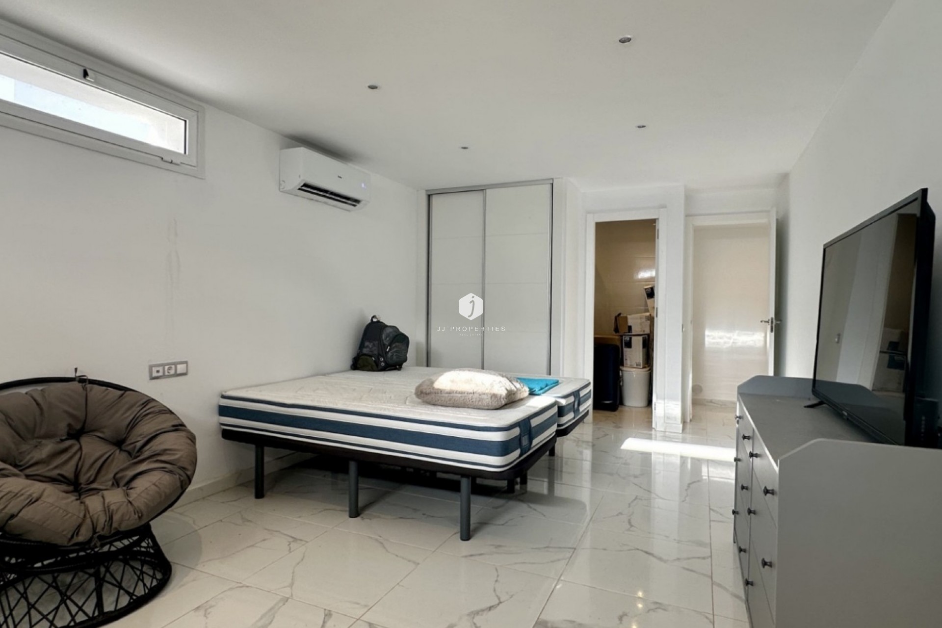 Aus zweiter Hand - Villa -
Rojales - Inland