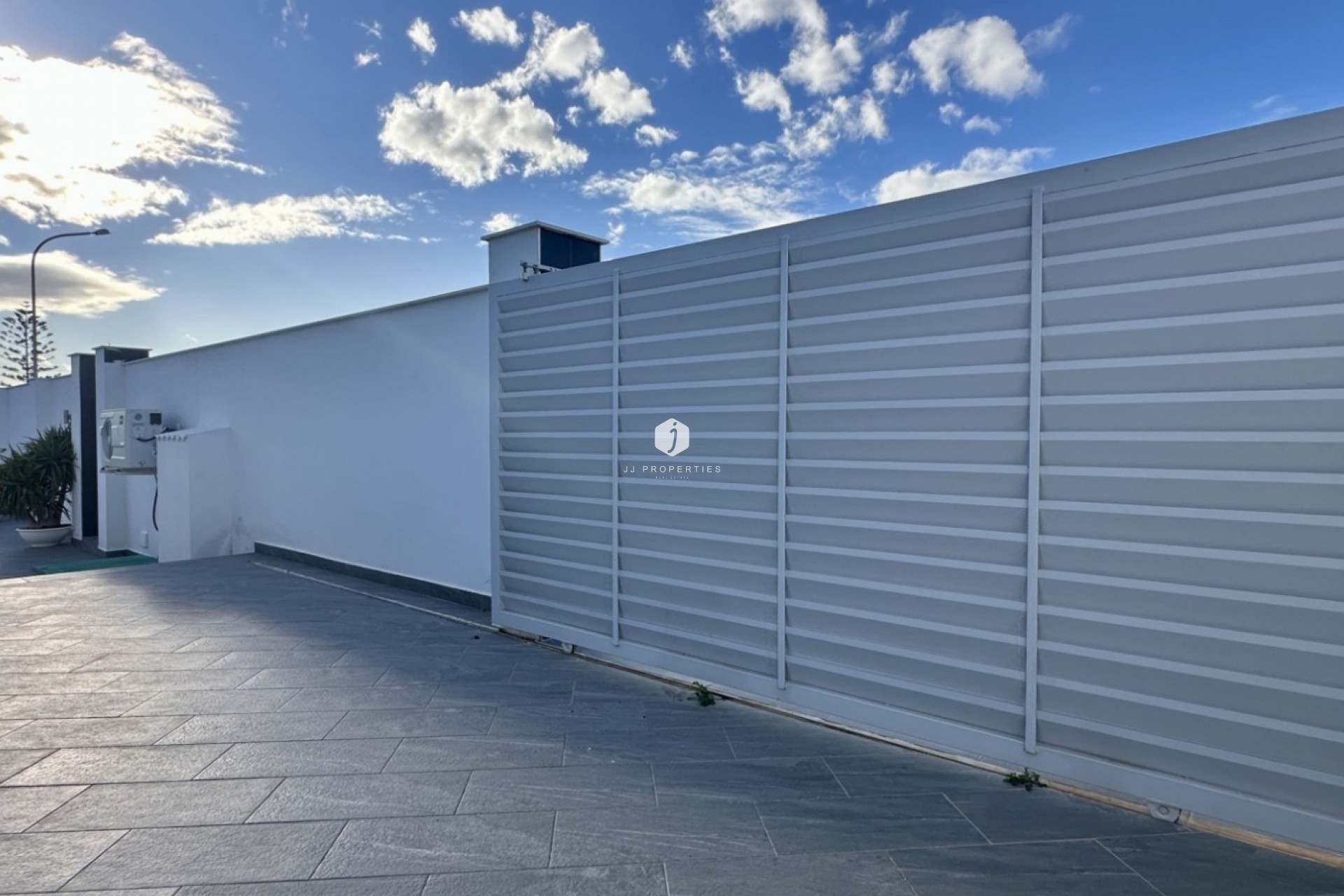 Aus zweiter Hand - Villa -
Rojales - Inland