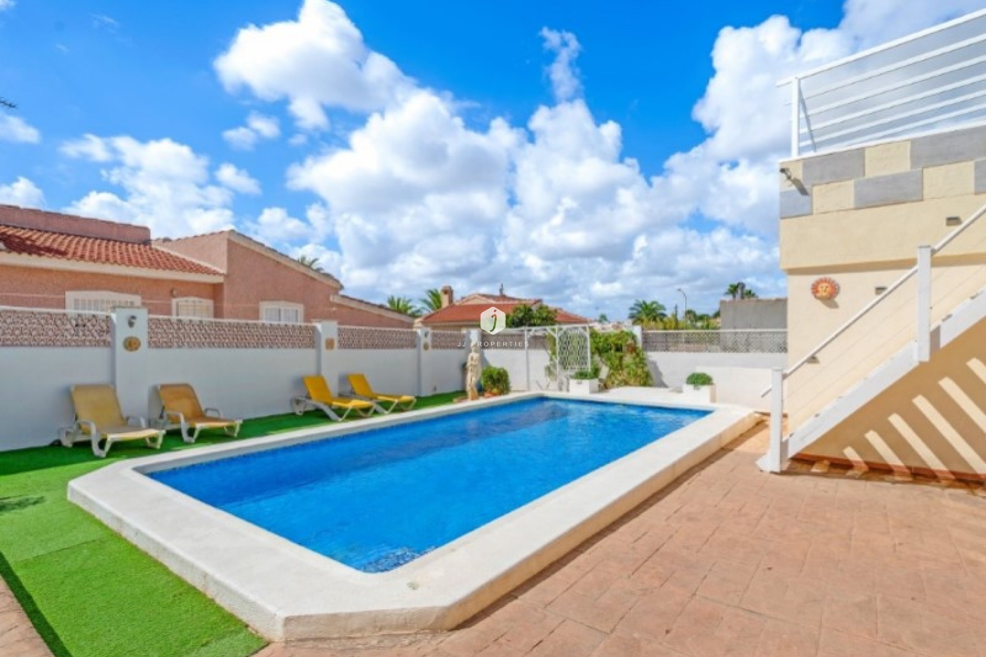 Aus zweiter Hand - Villa -
Rojales - Inland