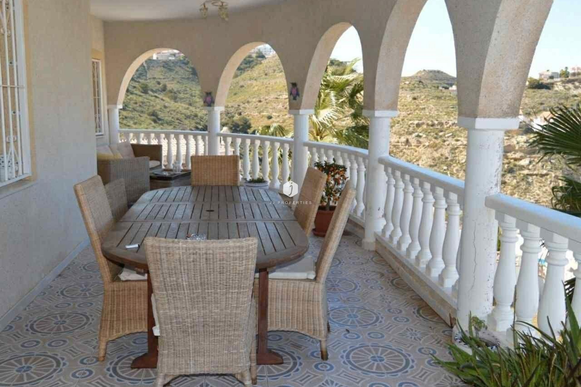 Aus zweiter Hand - Villa -
Rojales - La Marquesa