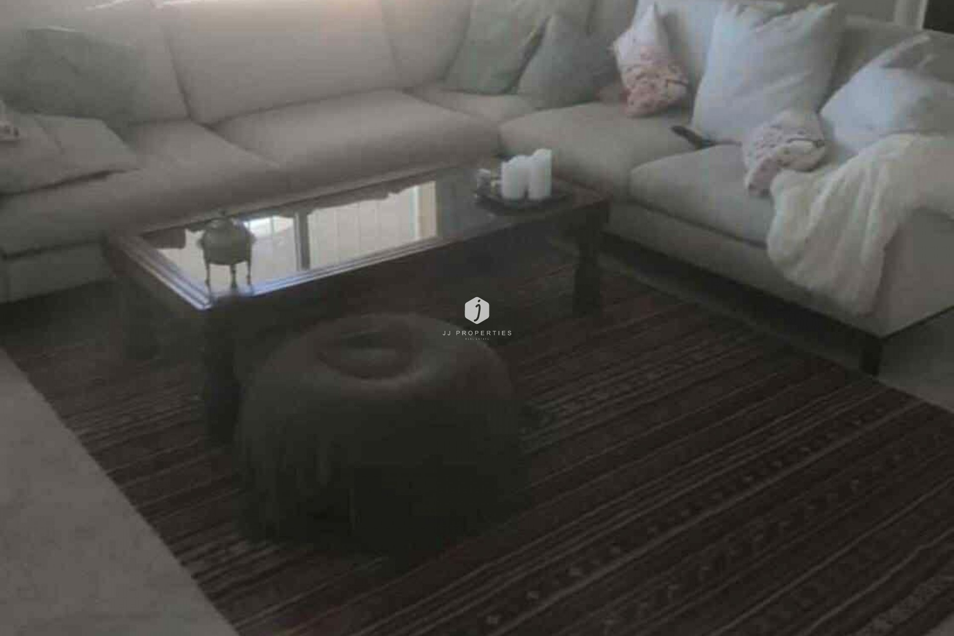 Aus zweiter Hand - Villa -
Rojales - La Marquesa