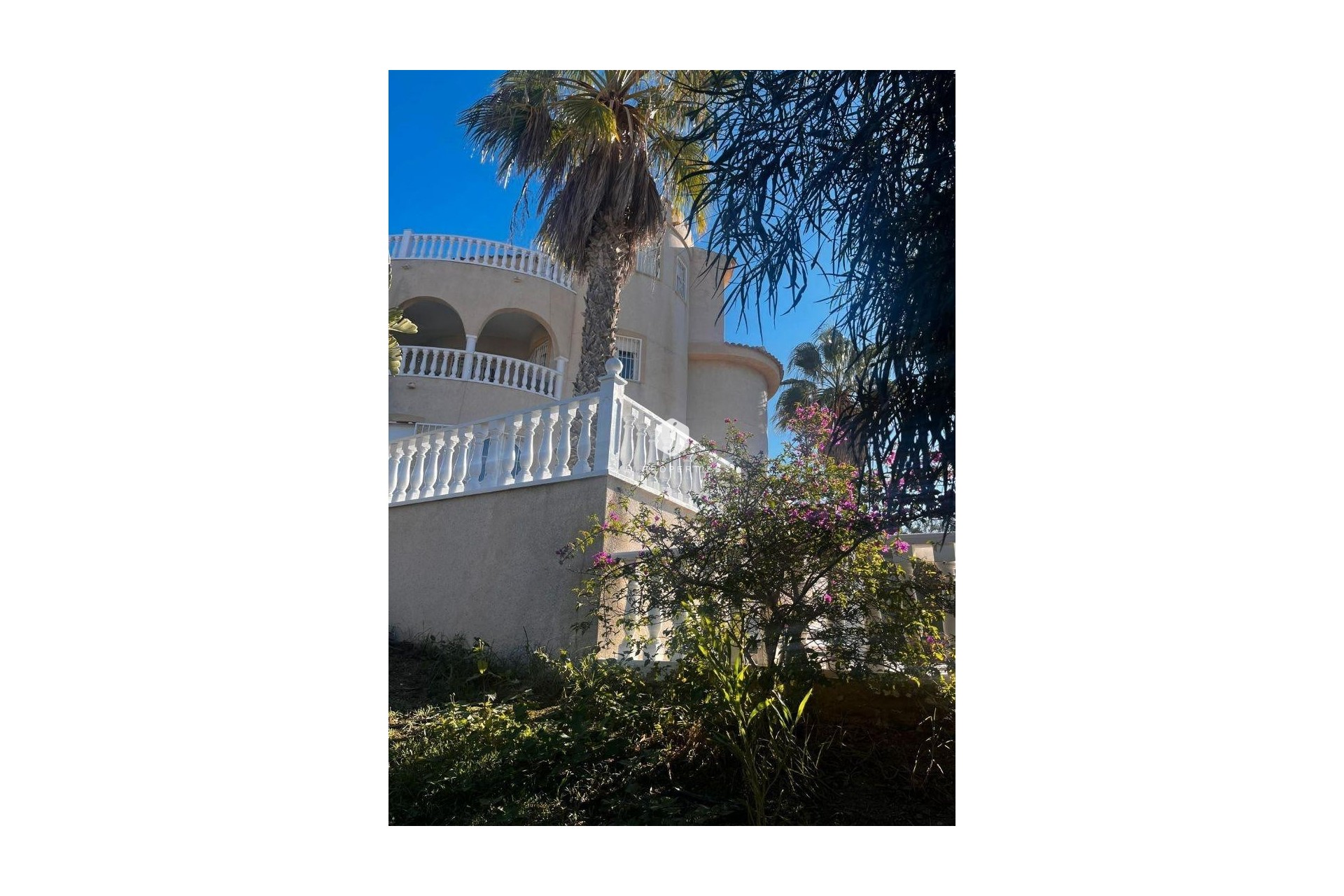 Aus zweiter Hand - Villa -
Rojales - La Marquesa