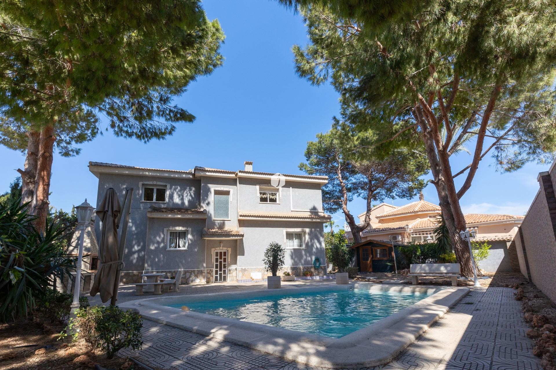 Aus zweiter Hand - Villa -
Rojales - Pueblo Bravo