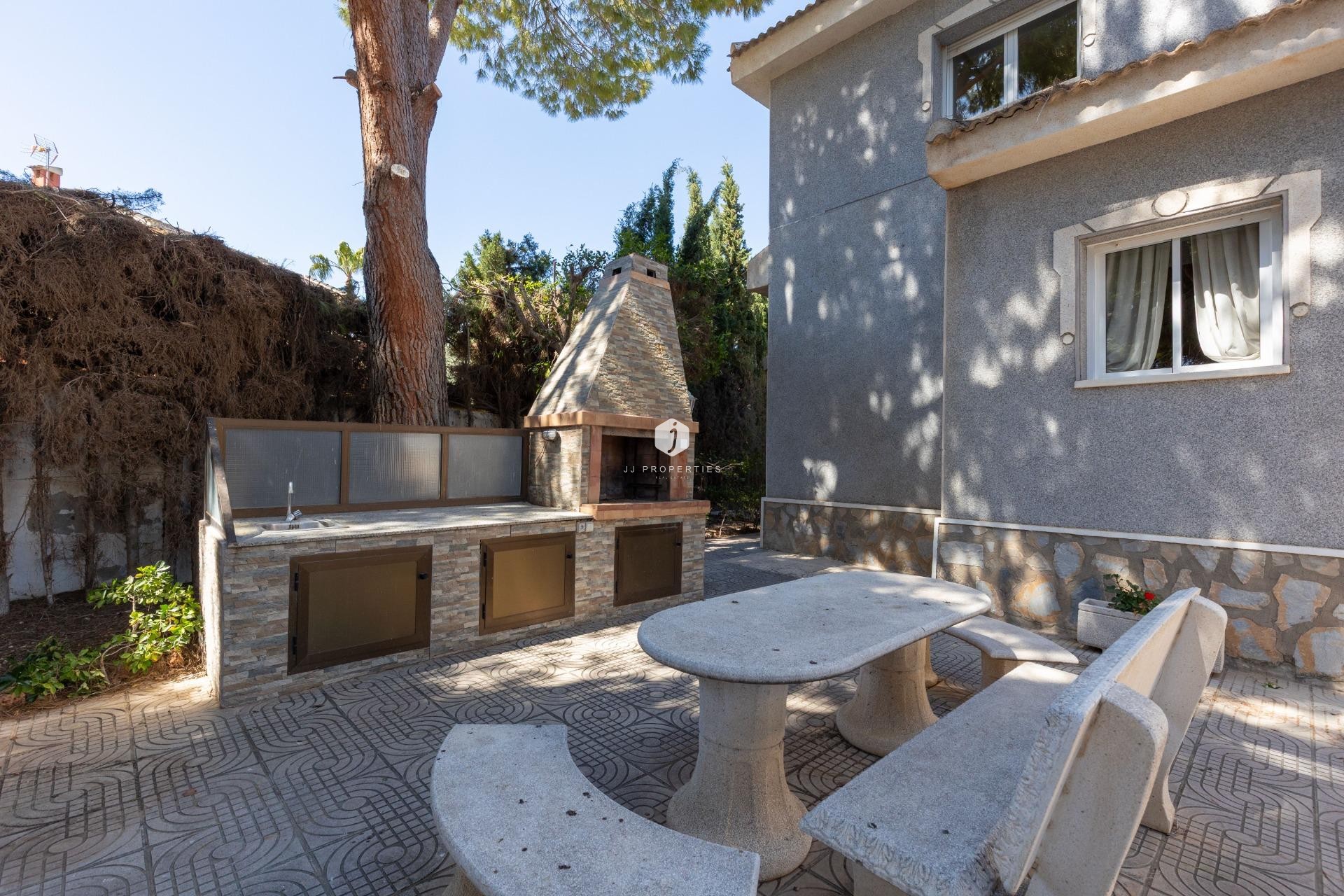 Aus zweiter Hand - Villa -
Rojales - Pueblo Bravo