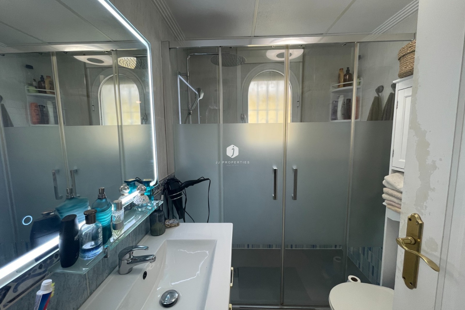 Aus zweiter Hand - Villa -
San Fulgencio - Costa Blanca