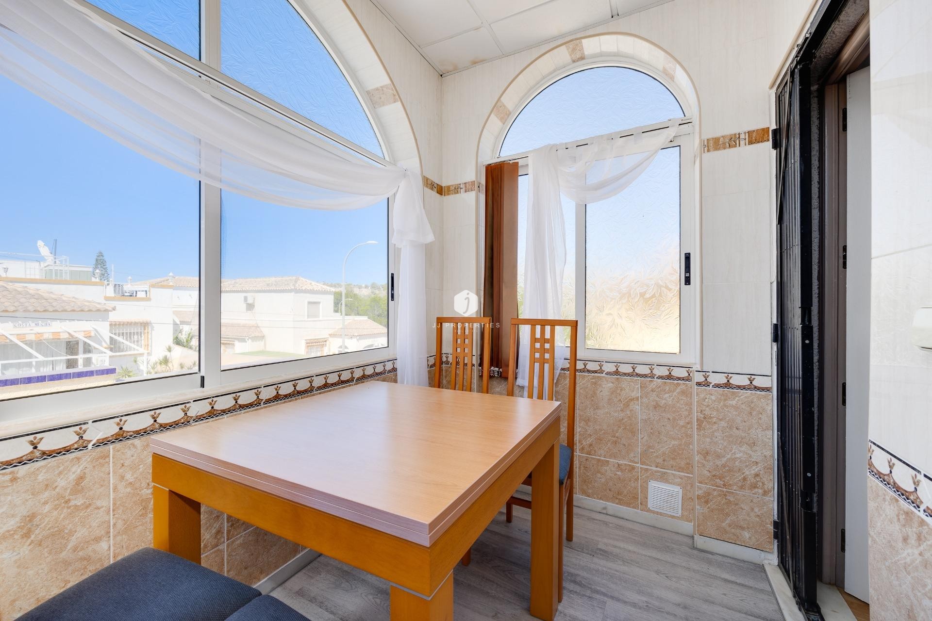 Aus zweiter Hand - Villa -
San Fulgencio - La Marina