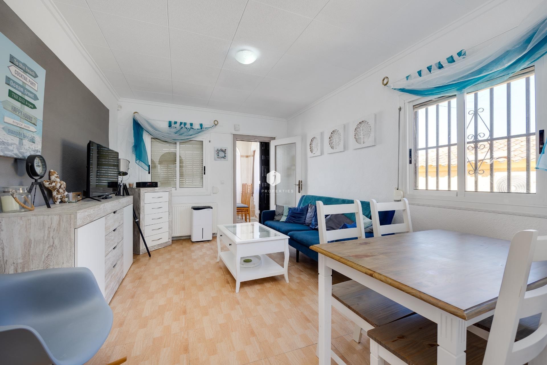 Aus zweiter Hand - Villa -
San Fulgencio - La Marina