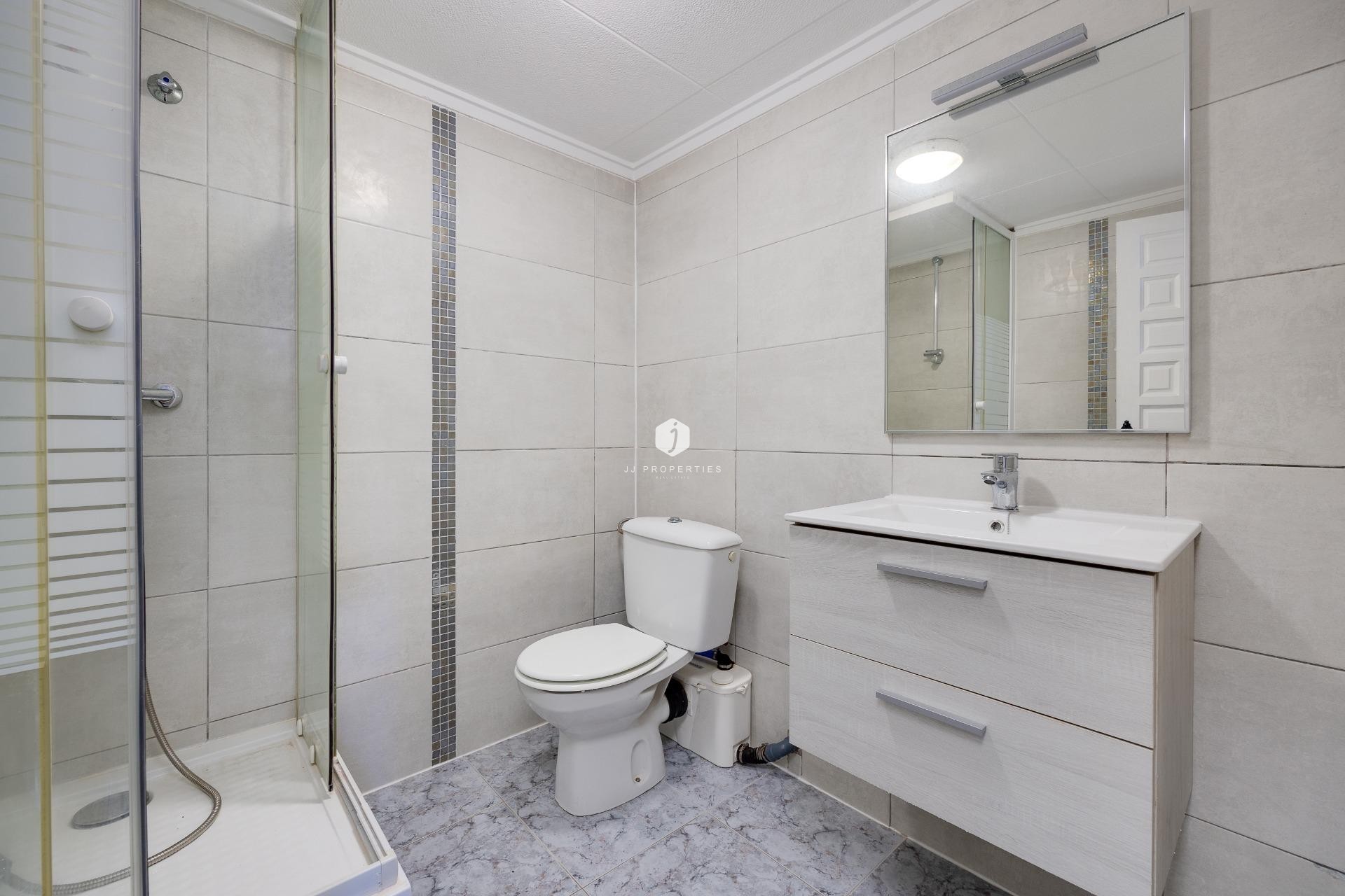 Aus zweiter Hand - Villa -
San Fulgencio - La Marina