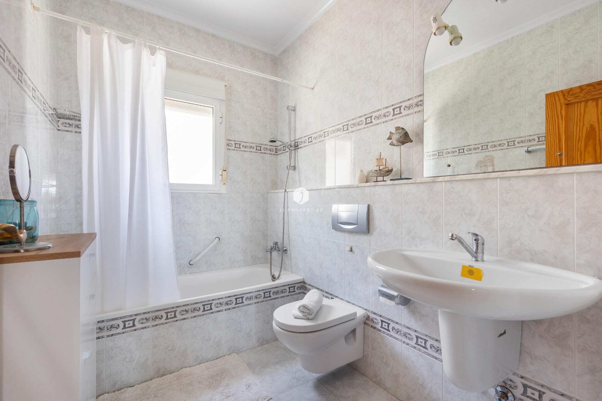 Aus zweiter Hand - Villa -
San Fulgencio - Urb. La Marina