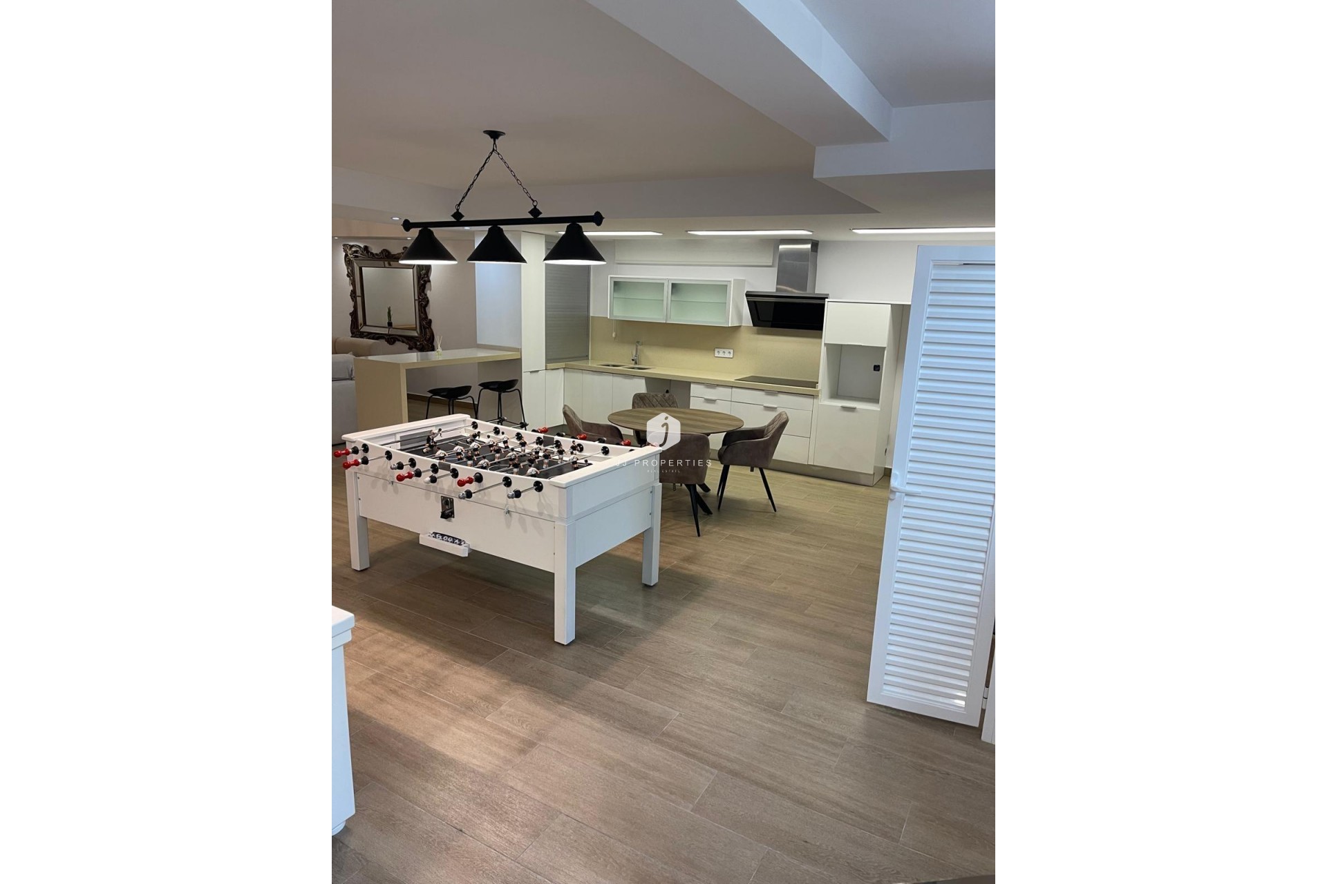 Aus zweiter Hand - Villa -
San Miguel de Salinas - Altos De San Miguel