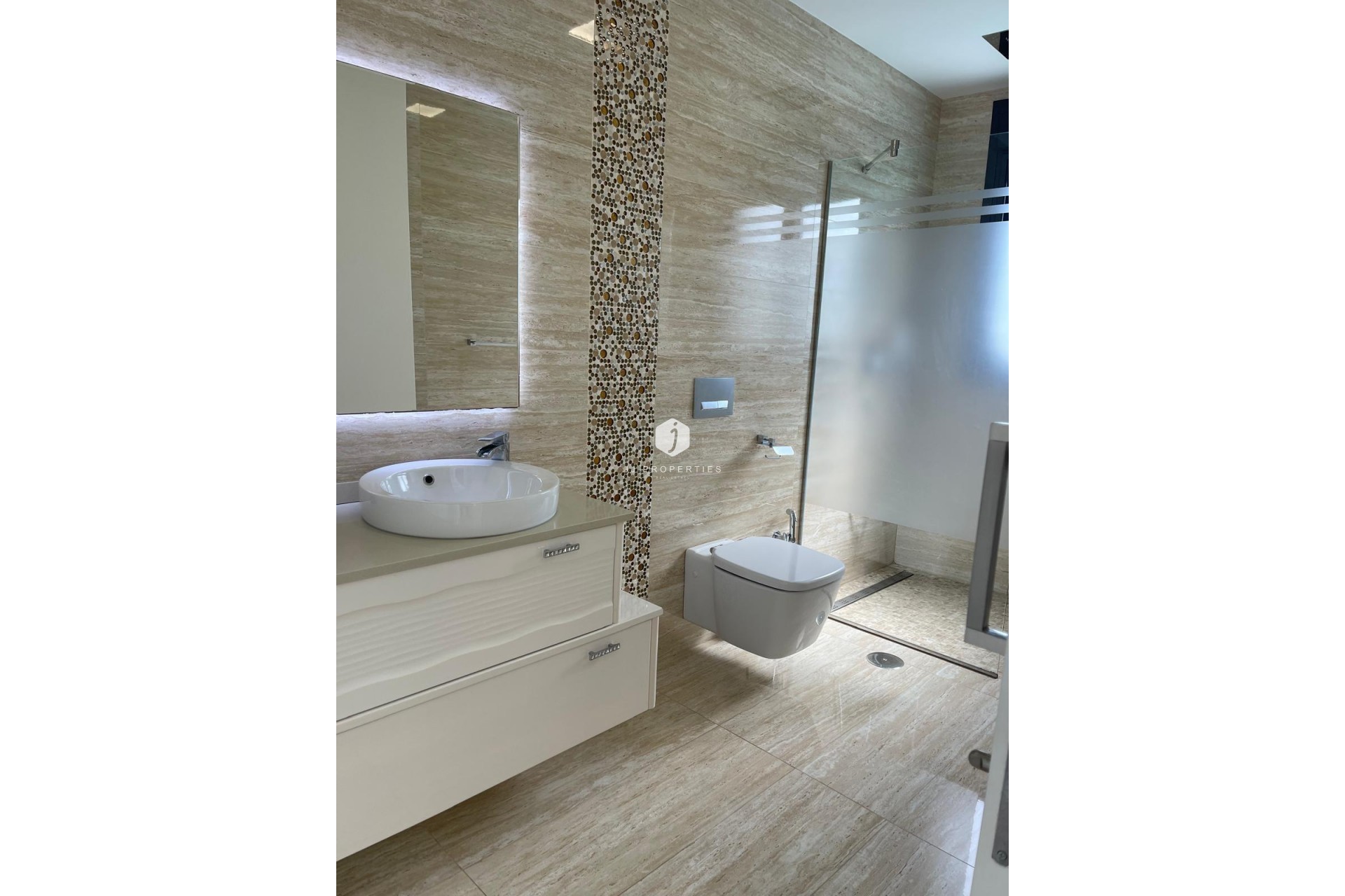 Aus zweiter Hand - Villa -
San Miguel de Salinas - Altos De San Miguel