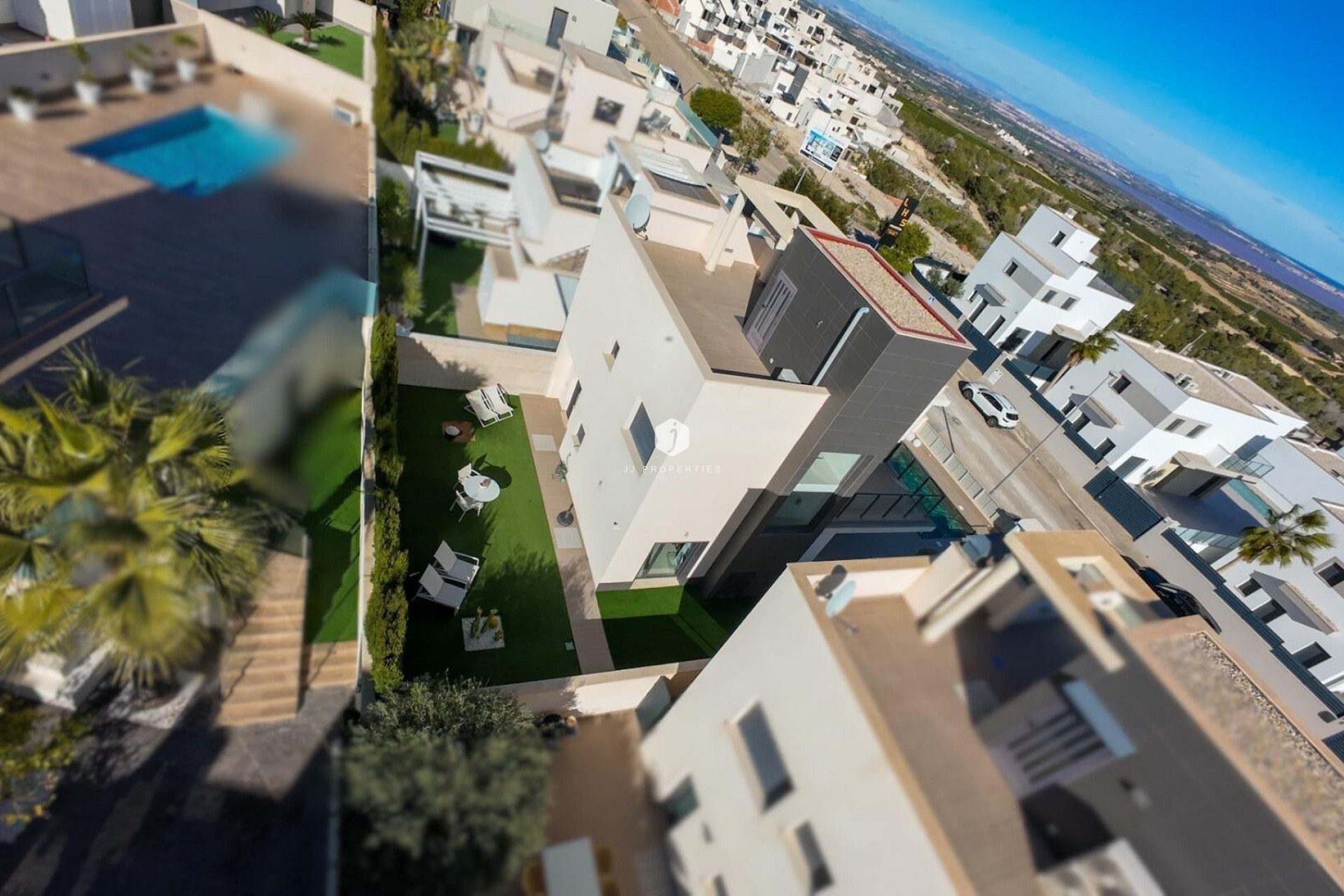 Aus zweiter Hand - Villa -
San Miguel de Salinas - Bellavista