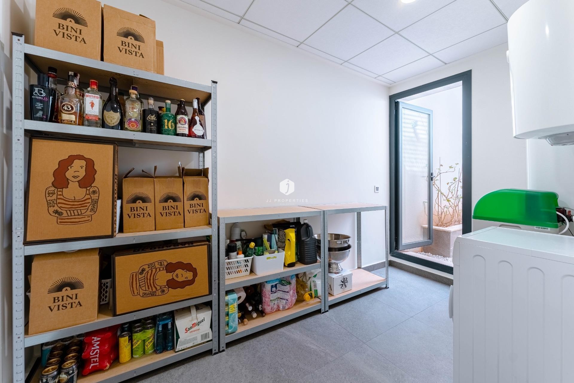 Aus zweiter Hand - Villa -
San Miguel de Salinas - Bellavista