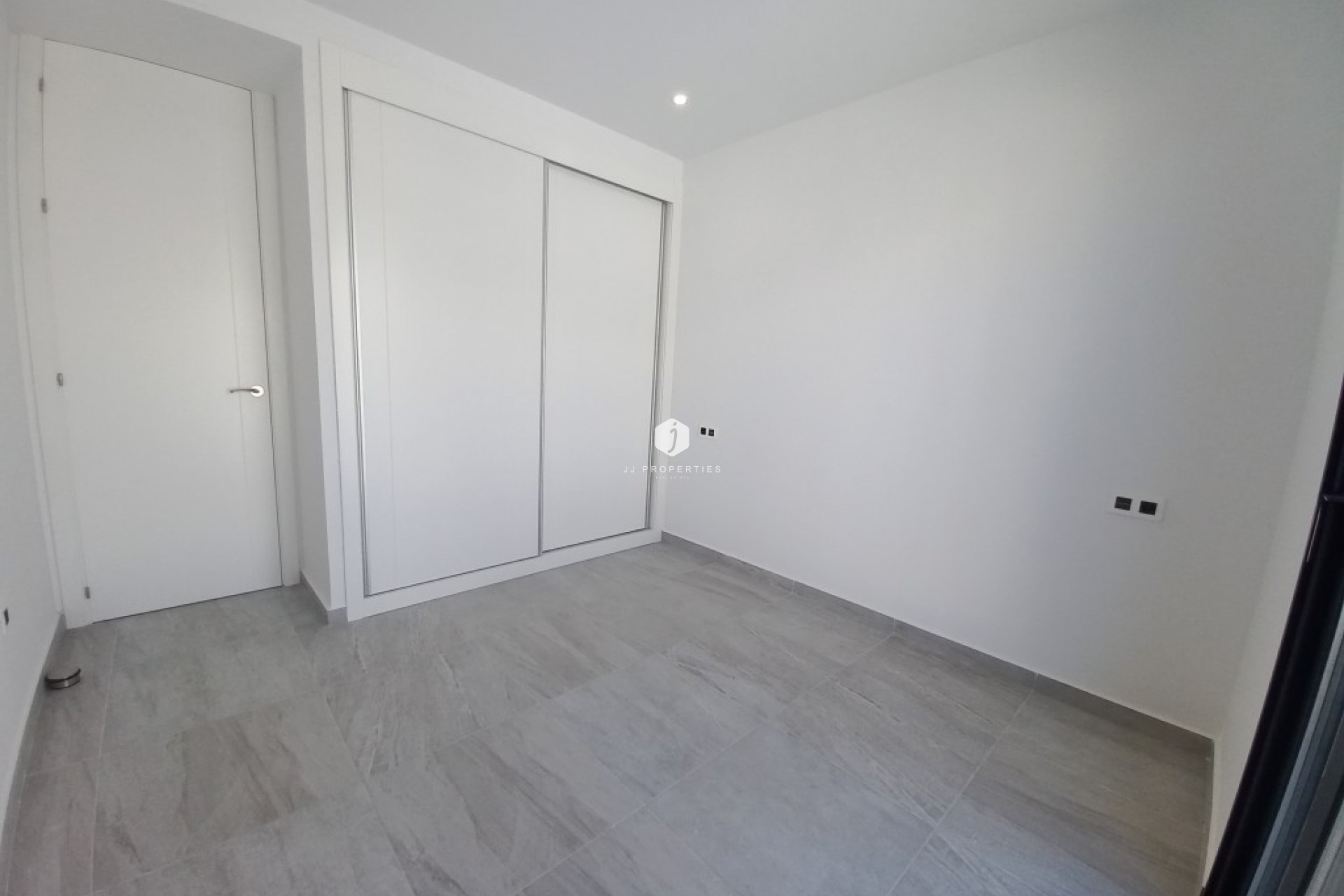 Aus zweiter Hand - Villa -
San Miguel de Salinas - Inland