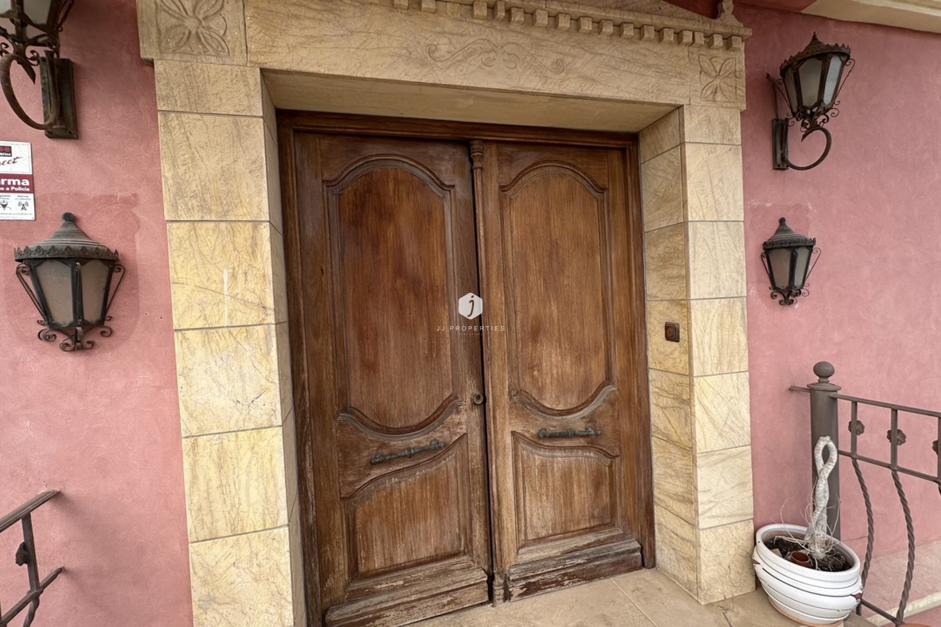 Aus zweiter Hand - Villa -
San Miguel de Salinas - Inland