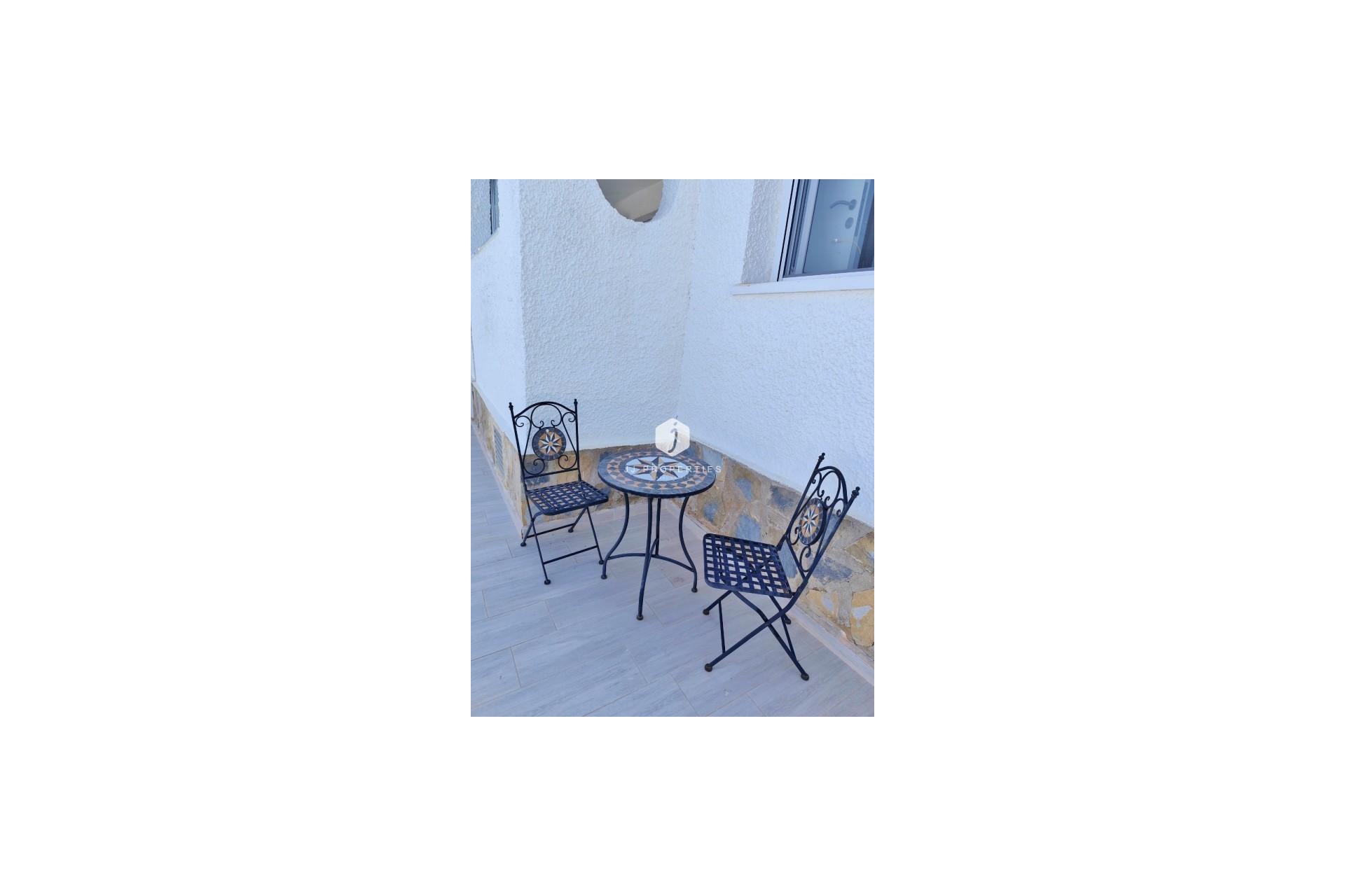 Aus zweiter Hand - Villa -
San Miguel de Salinas - Inland