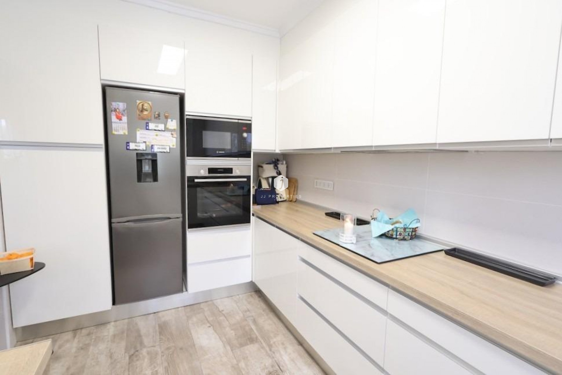 Aus zweiter Hand - Villa -
San Miguel de Salinas - Inland