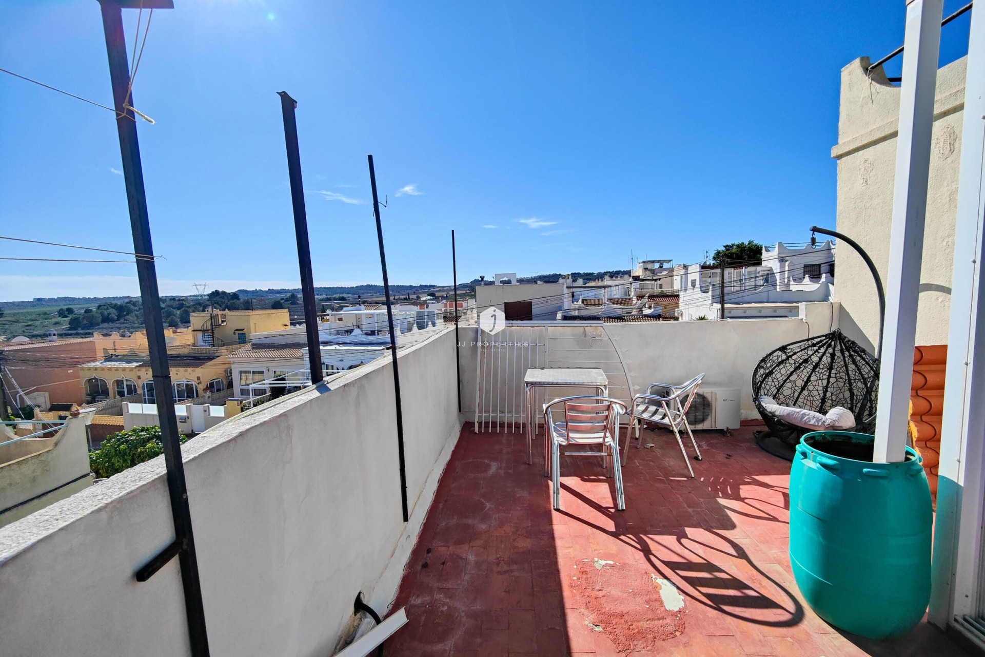 Aus zweiter Hand - Villa -
San Miguel de Salinas - Inland