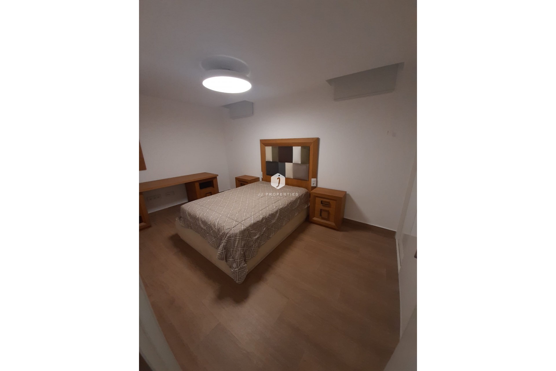 Aus zweiter Hand - Villa -
San Miguel de Salinas - Inland