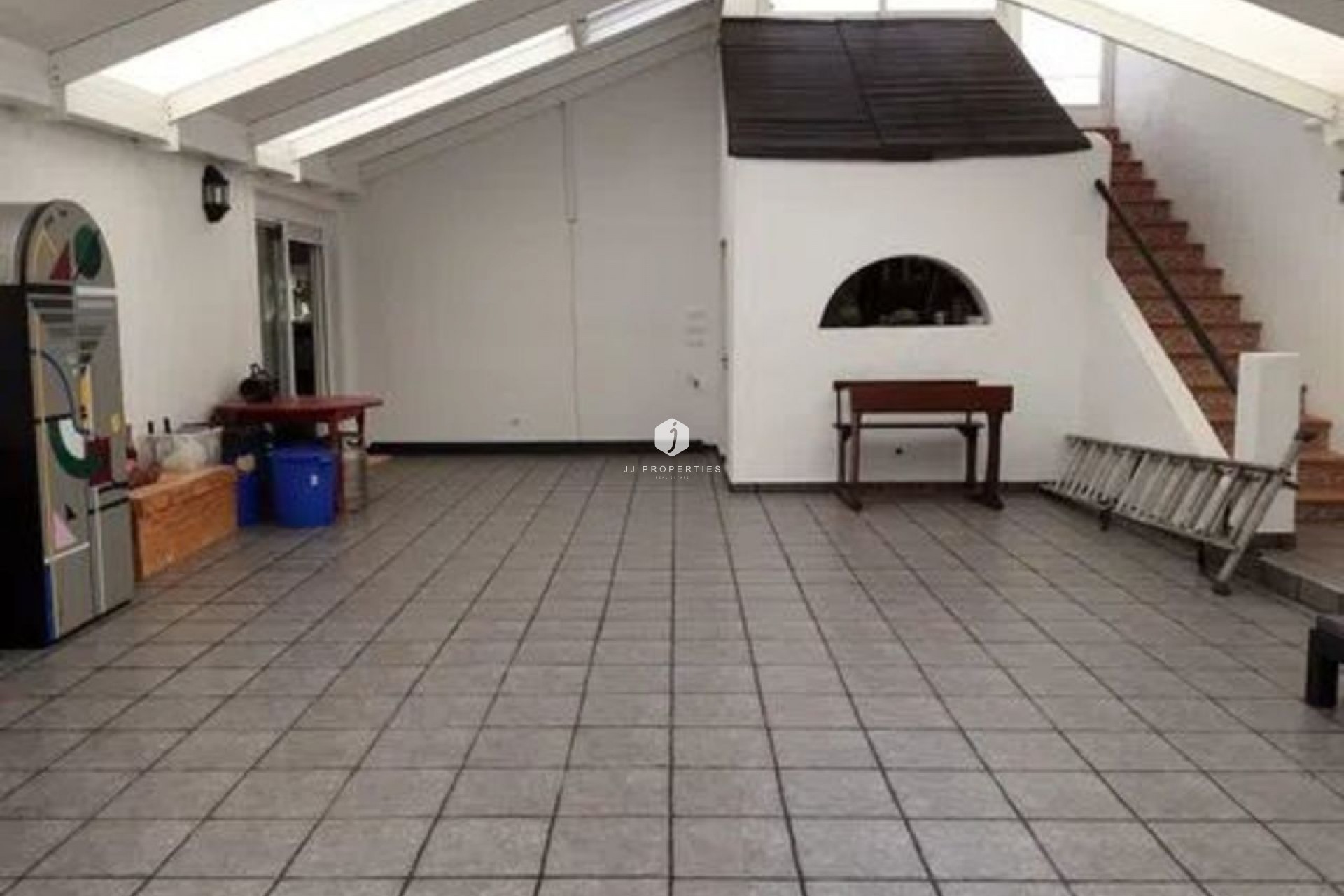 Aus zweiter Hand - Villa -
San Miguel de Salinas - Inland