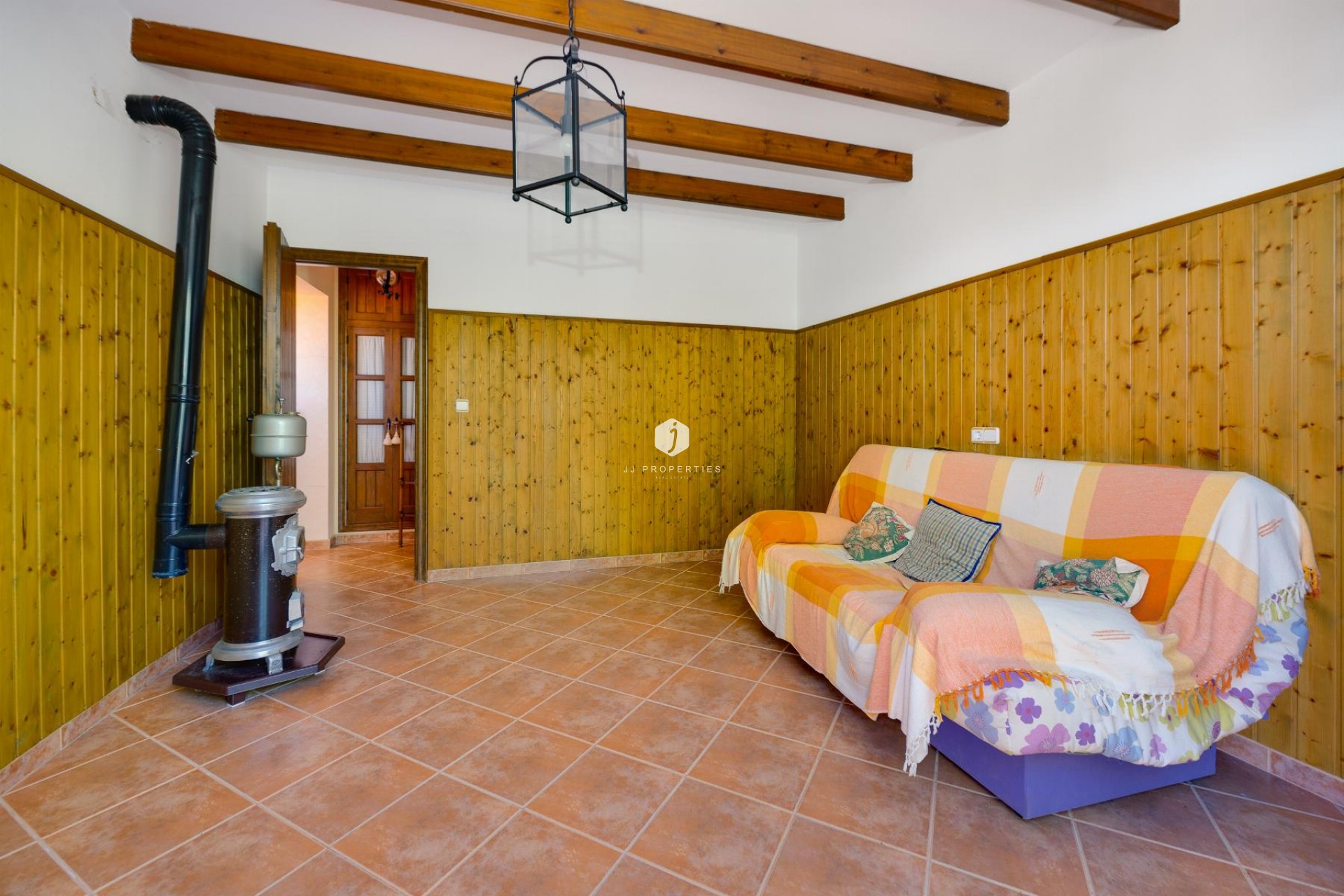 Aus zweiter Hand - Villa -
San Miguel de Salinas - Inland