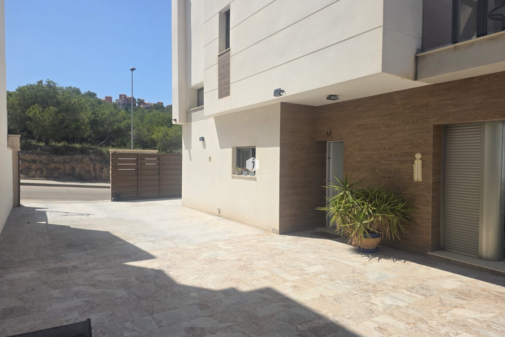 Aus zweiter Hand - Villa -
San Miguel de Salinas - Inland
