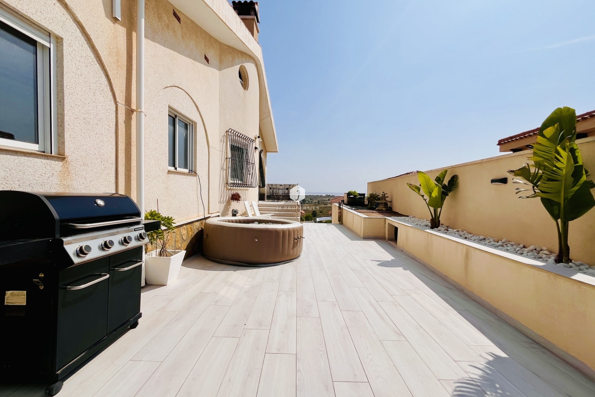 Aus zweiter Hand - Villa -
San Miguel de Salinas - Inland