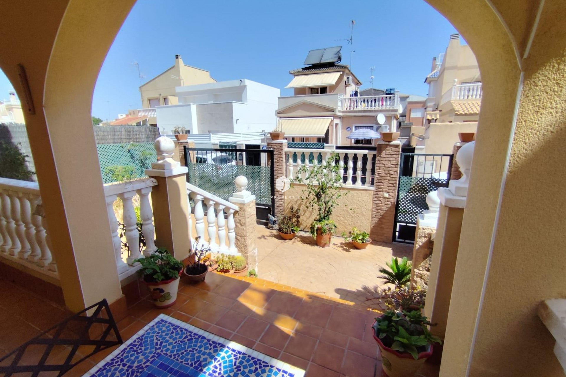 Aus zweiter Hand - Villa -
Torrevieja - Aguas Nuevas 2