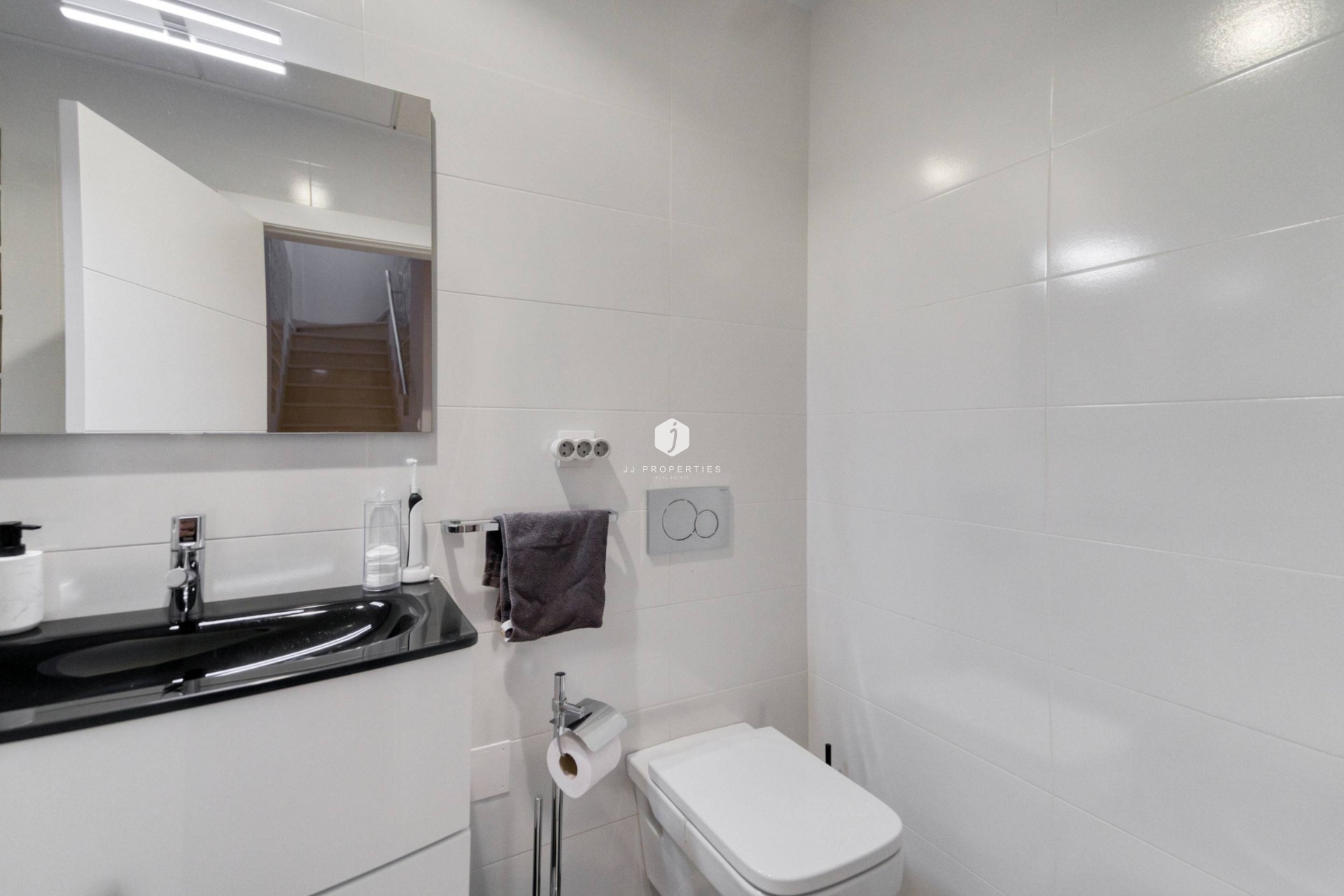 Aus zweiter Hand - Villa -
Torrevieja - Aguas Nuevas 2