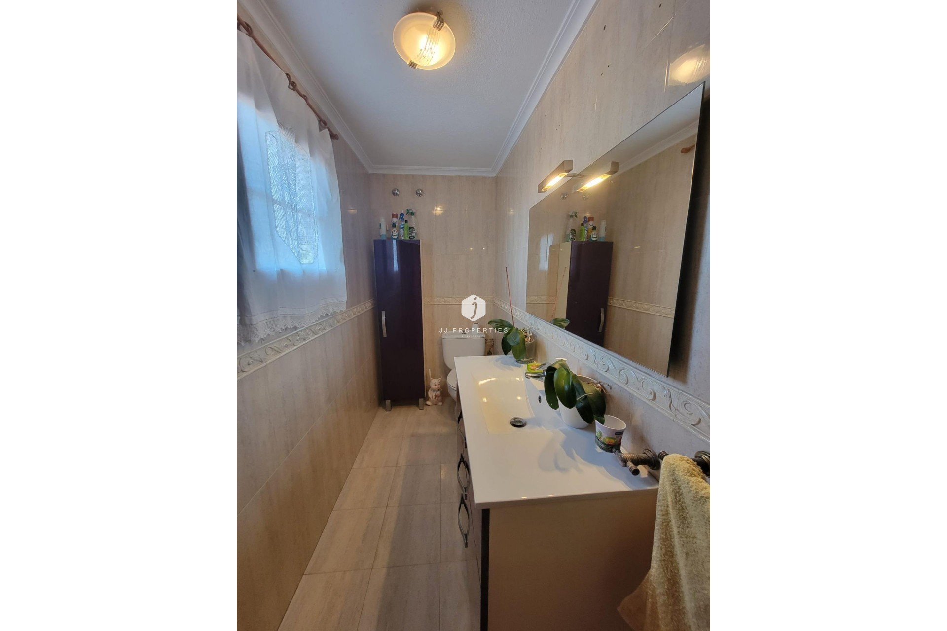 Aus zweiter Hand - Villa -
Torrevieja - aguas nuevas