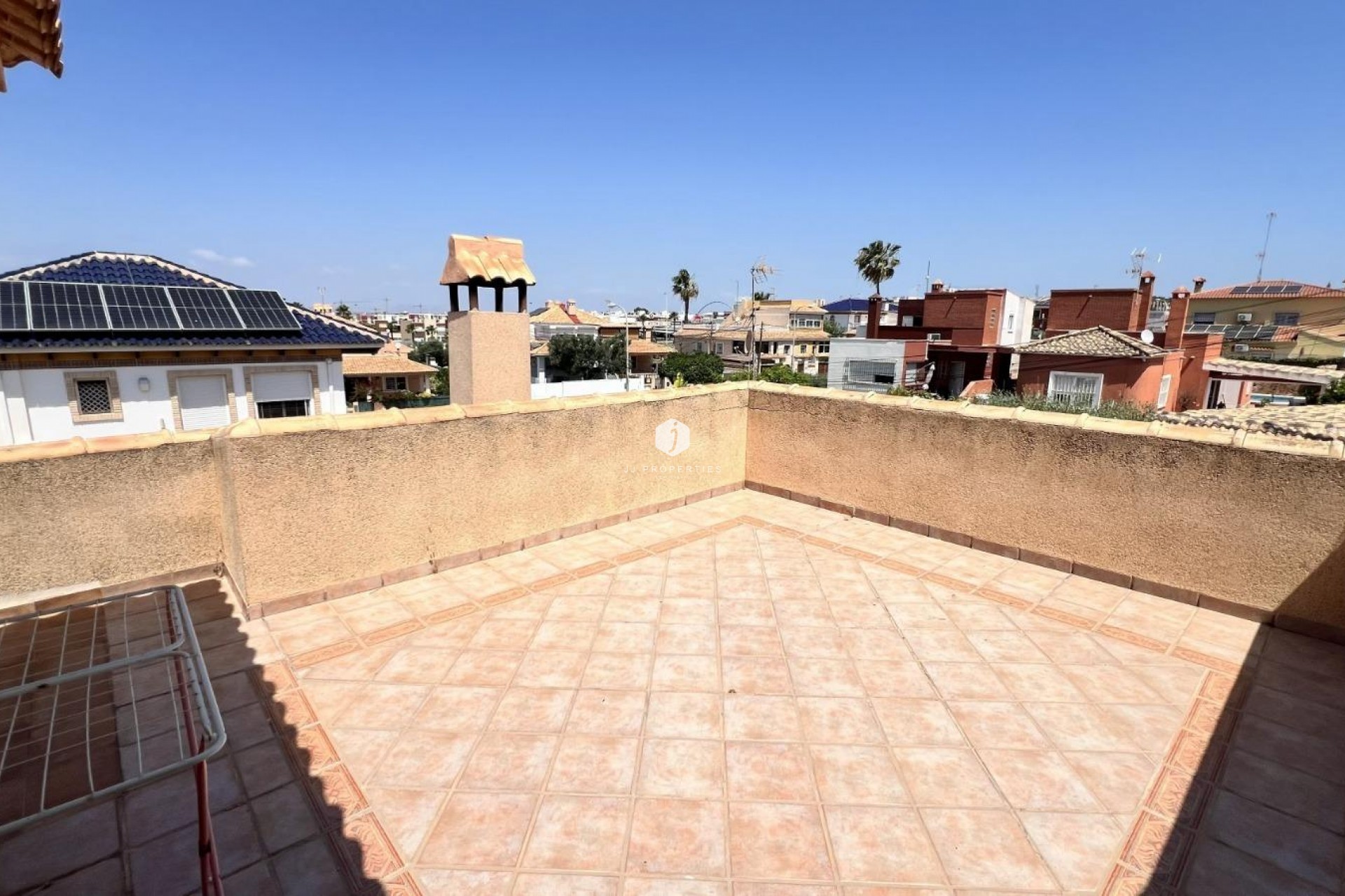 Aus zweiter Hand - Villa -
Torrevieja - aguas nuevas