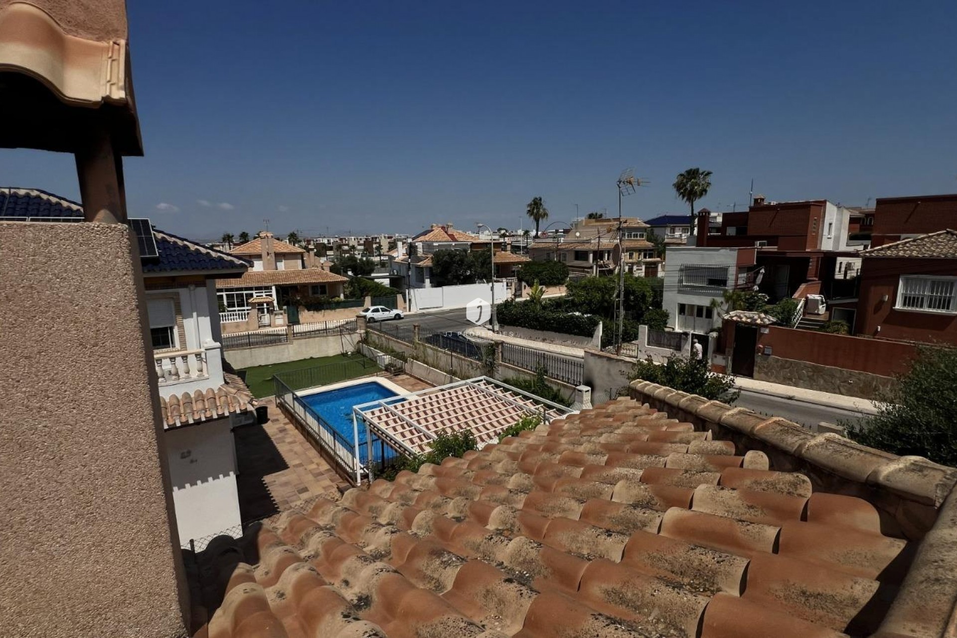 Aus zweiter Hand - Villa -
Torrevieja - aguas nuevas