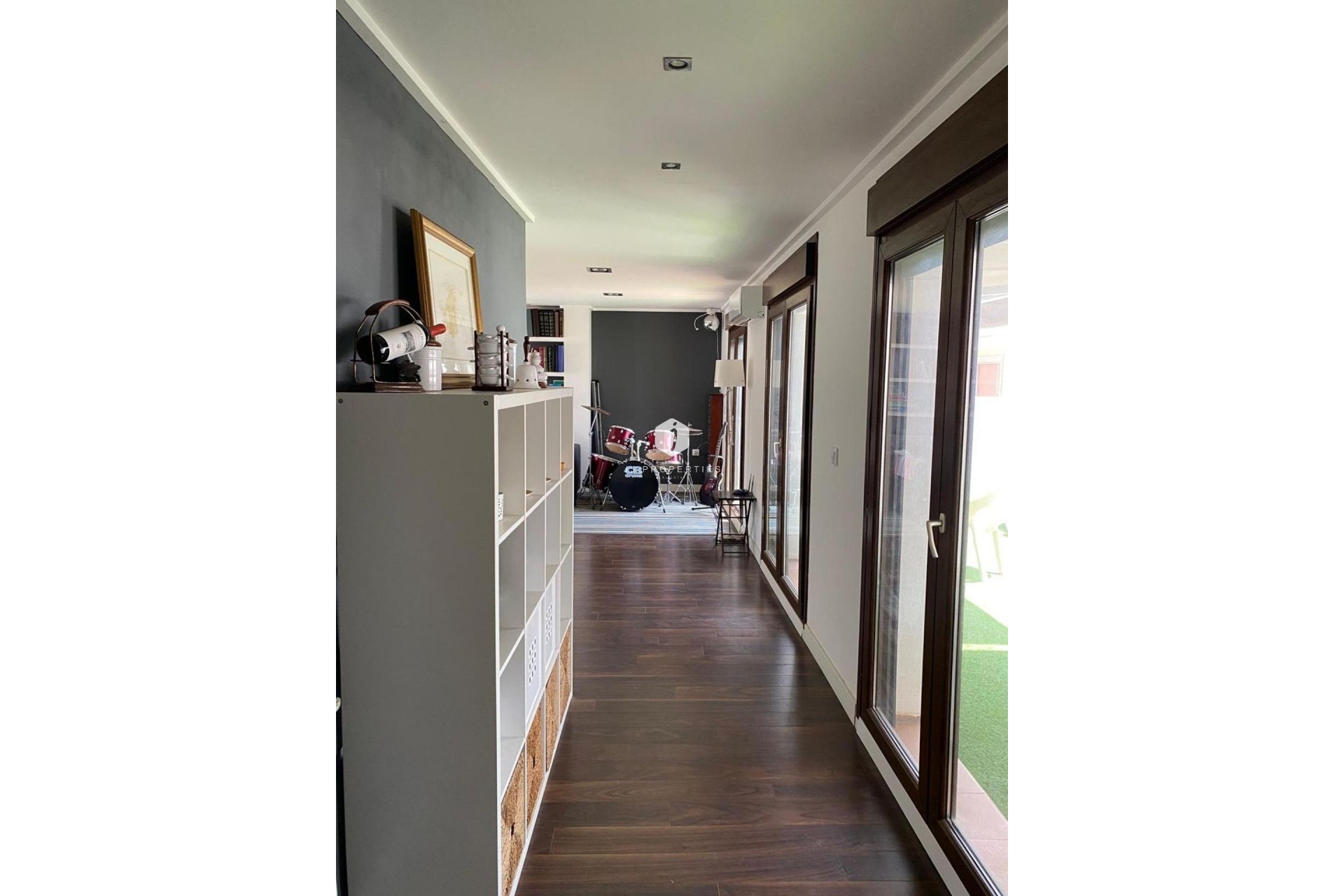 Aus zweiter Hand - Villa -
Torrevieja - Centro - Muelle Pesquero