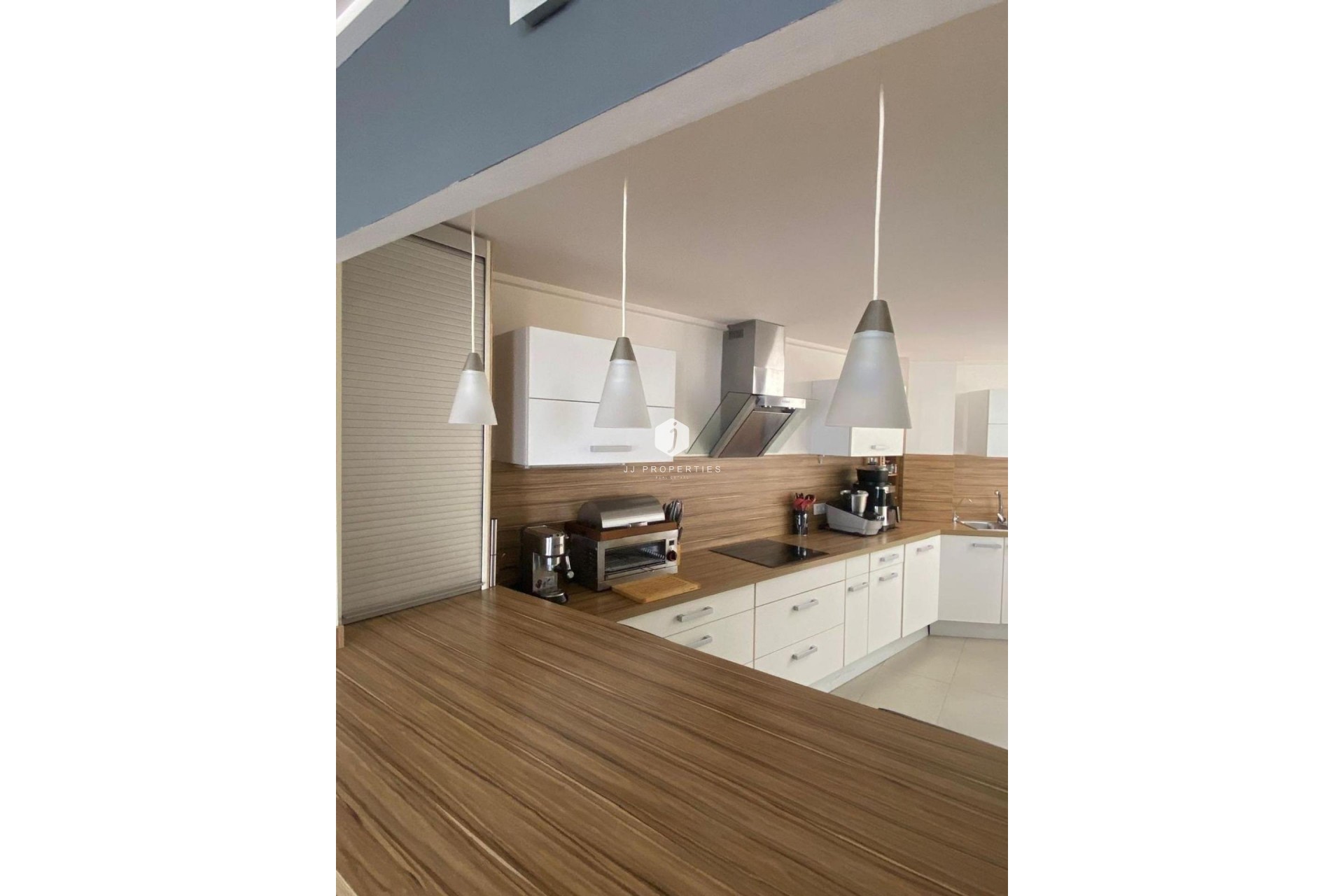 Aus zweiter Hand - Villa -
Torrevieja - Centro - Muelle Pesquero