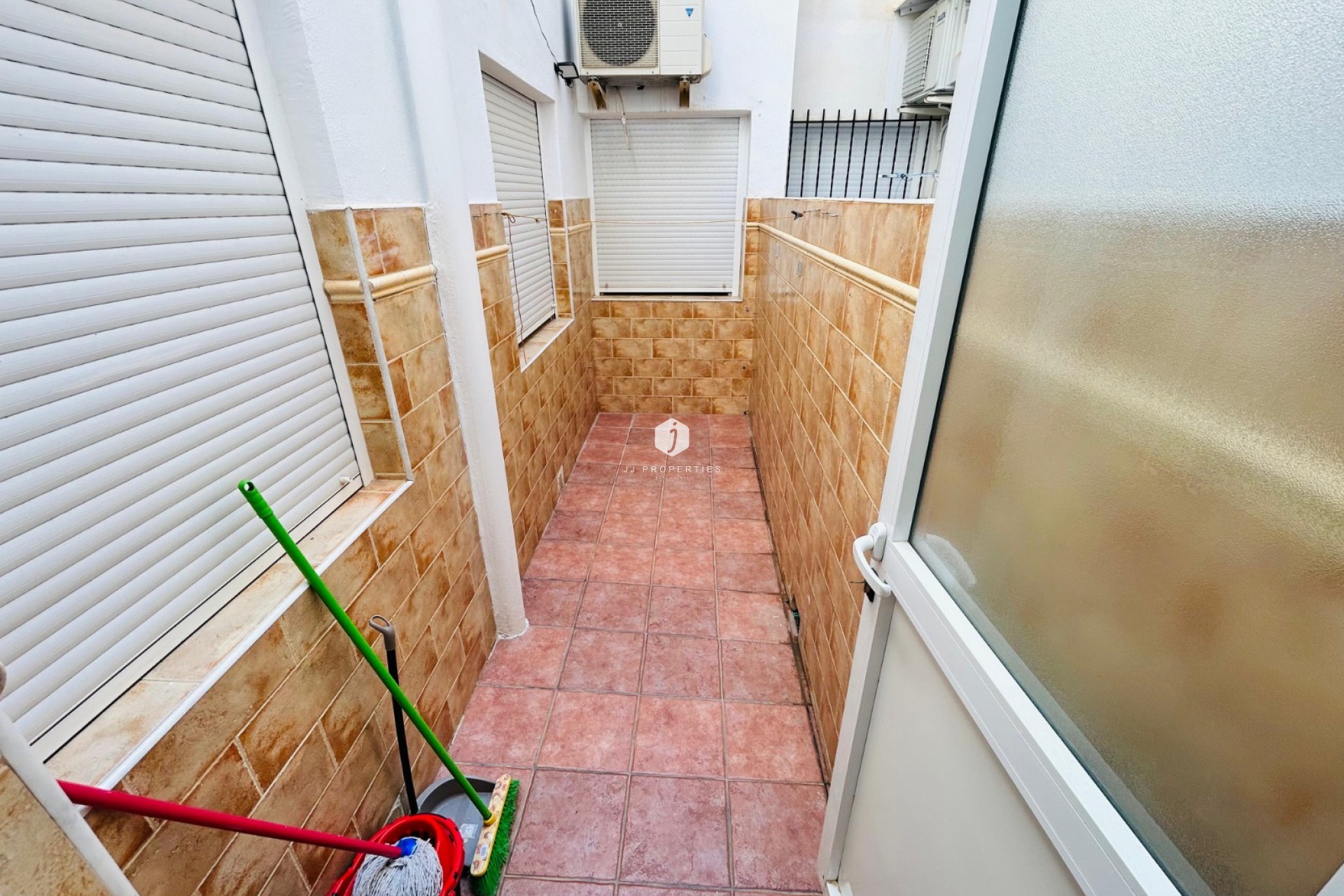 Aus zweiter Hand - Villa -
Torrevieja - Costa Blanca