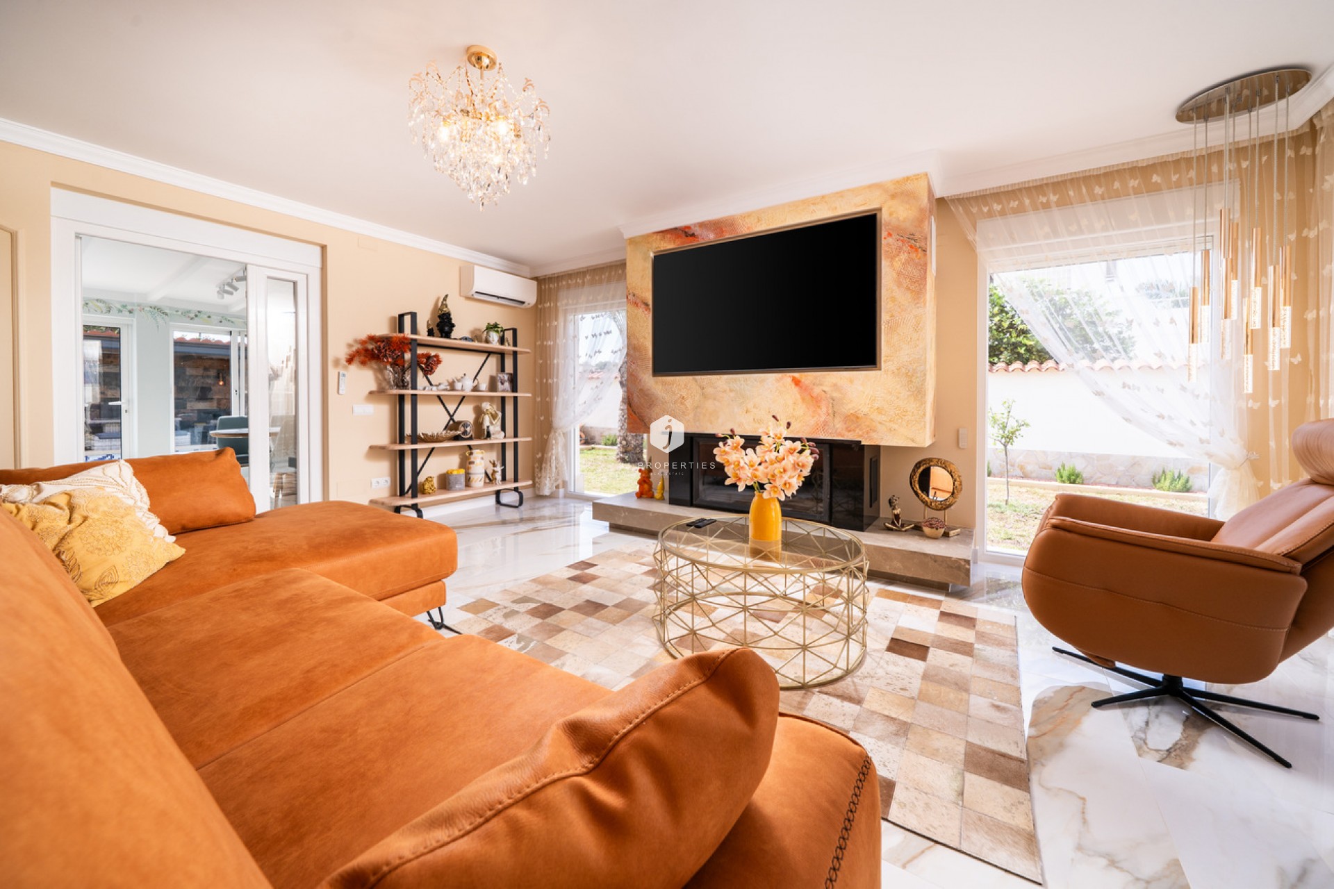 Aus zweiter Hand - Villa -
Torrevieja - Costa Blanca