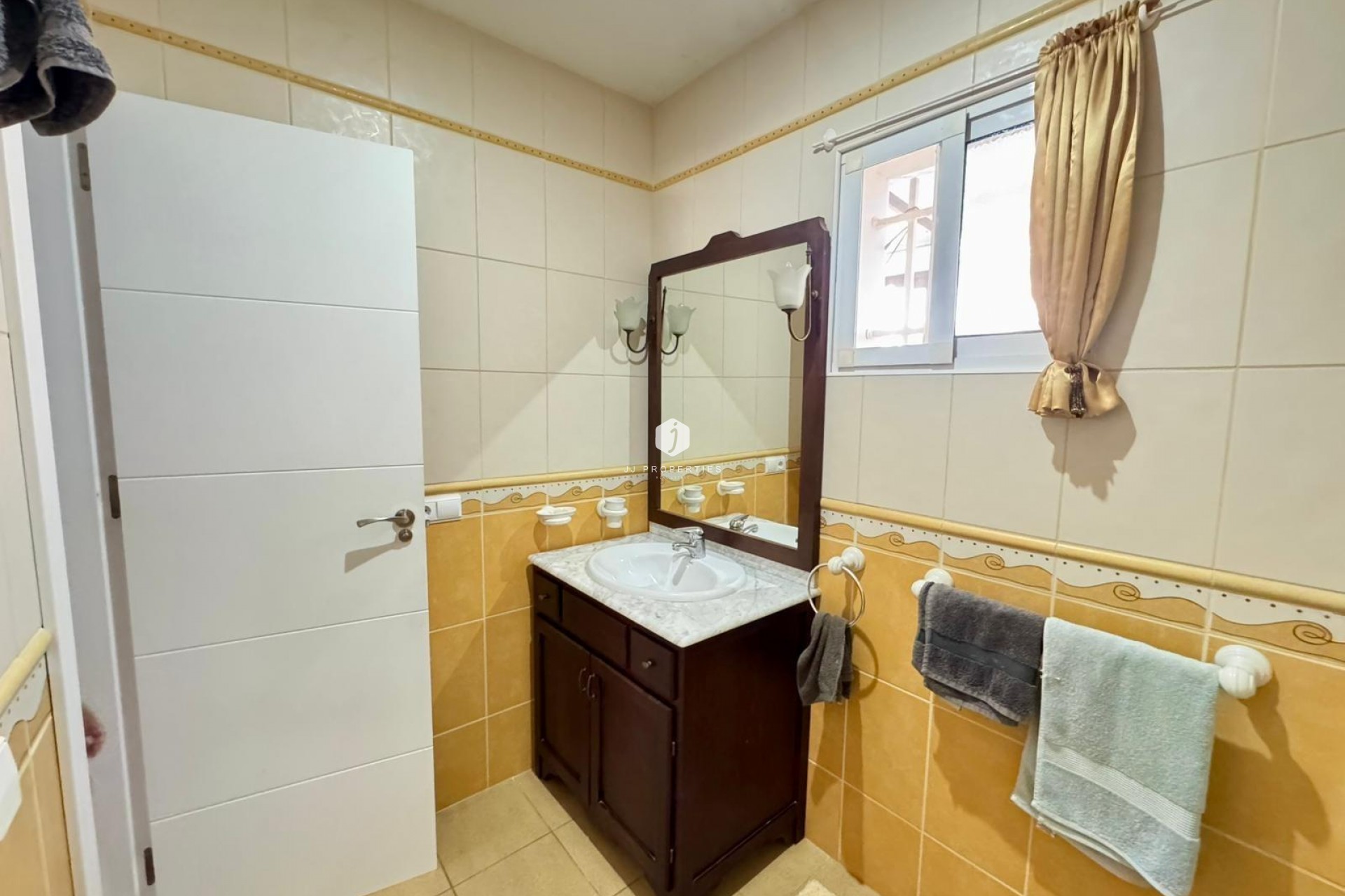 Aus zweiter Hand - Villa -
Torrevieja - Costa Blanca