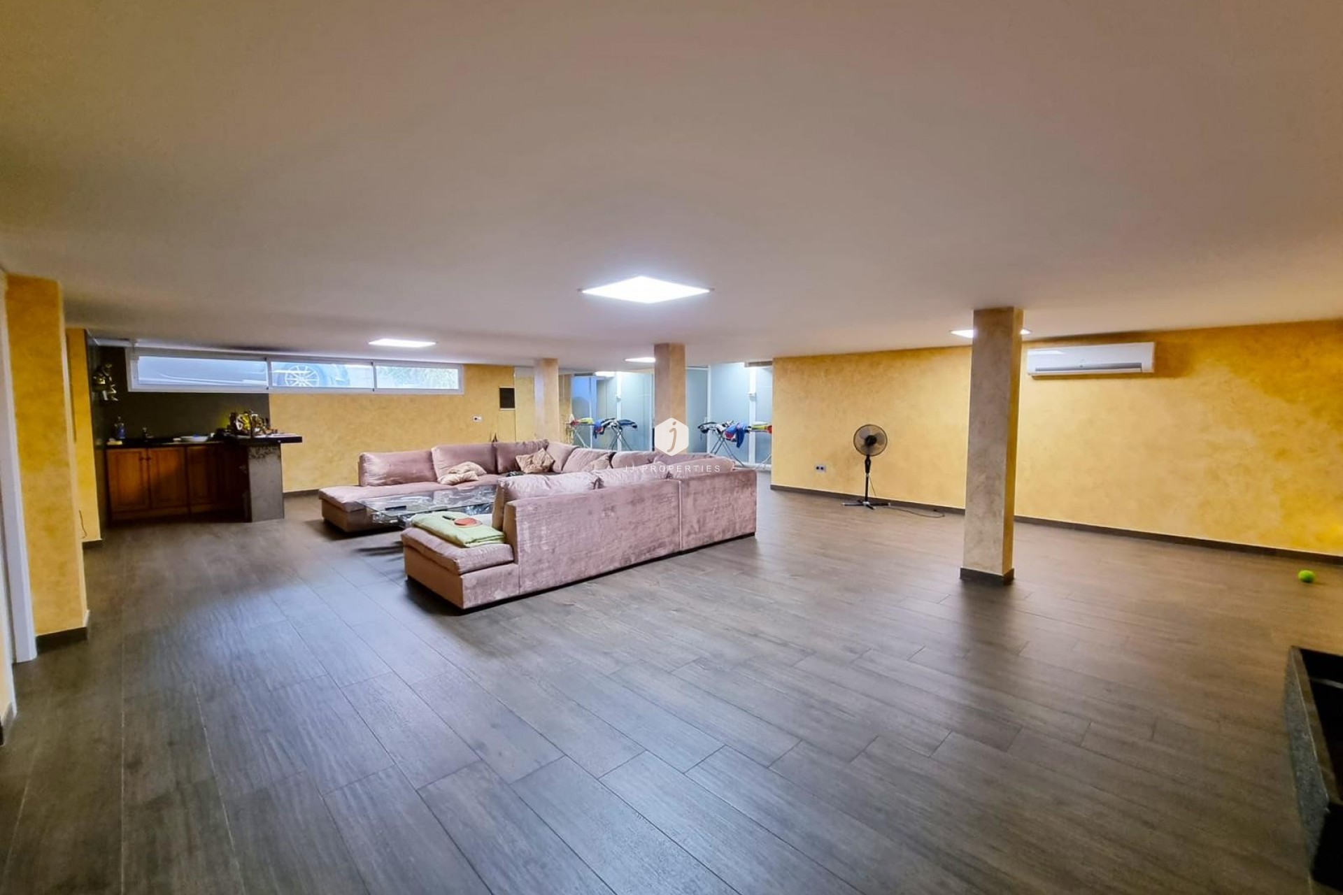 Aus zweiter Hand - Villa -
Torrevieja - Costa Blanca