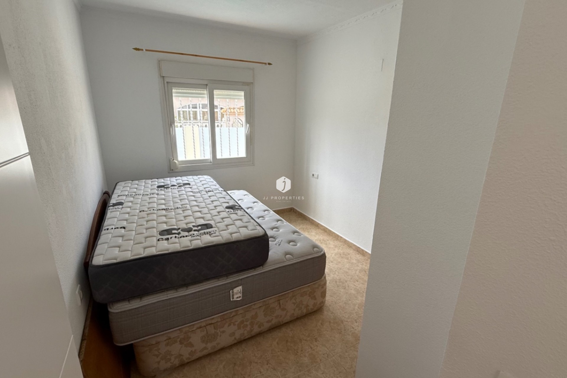 Aus zweiter Hand - Villa -
Torrevieja - Costa Blanca