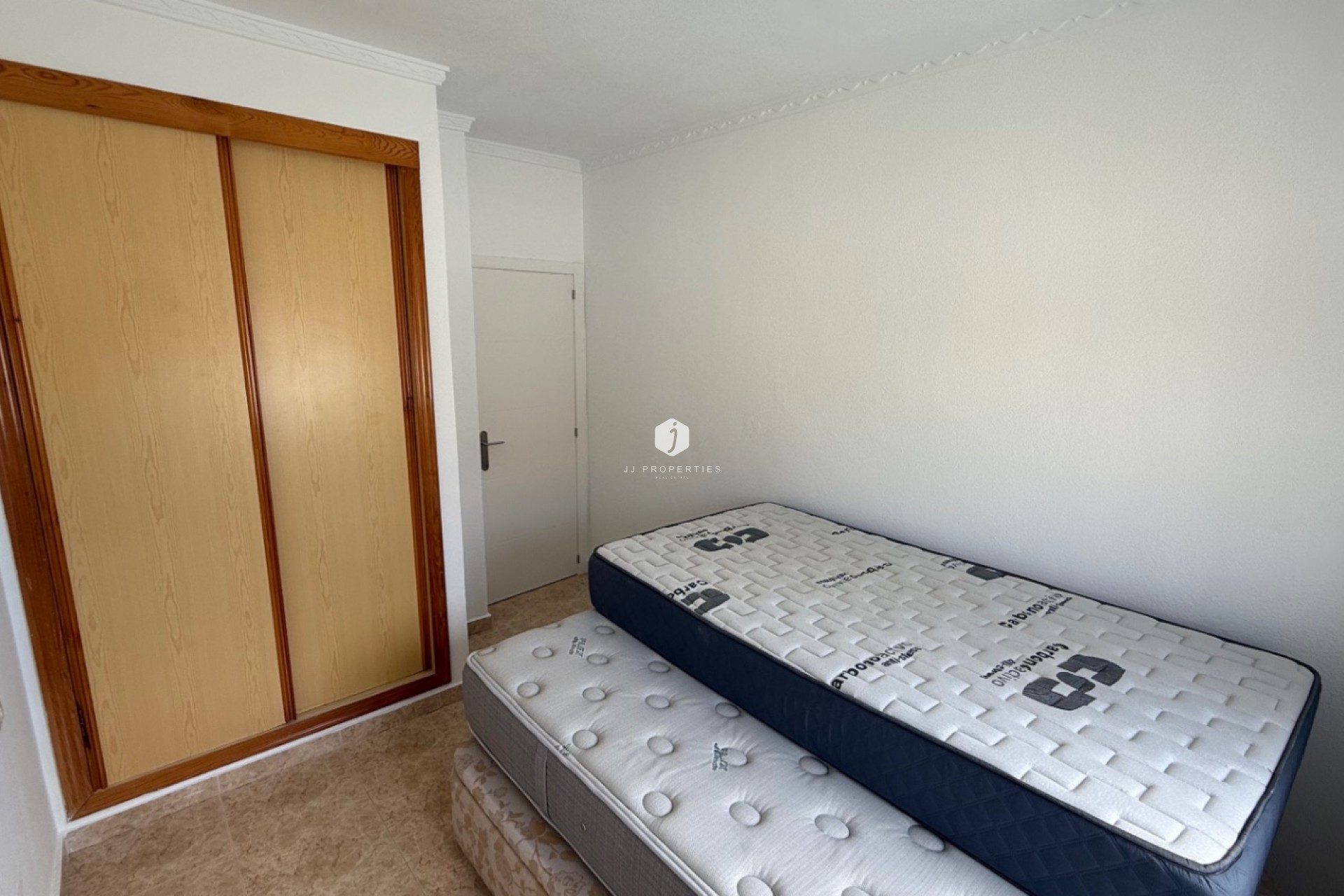 Aus zweiter Hand - Villa -
Torrevieja - Costa Blanca