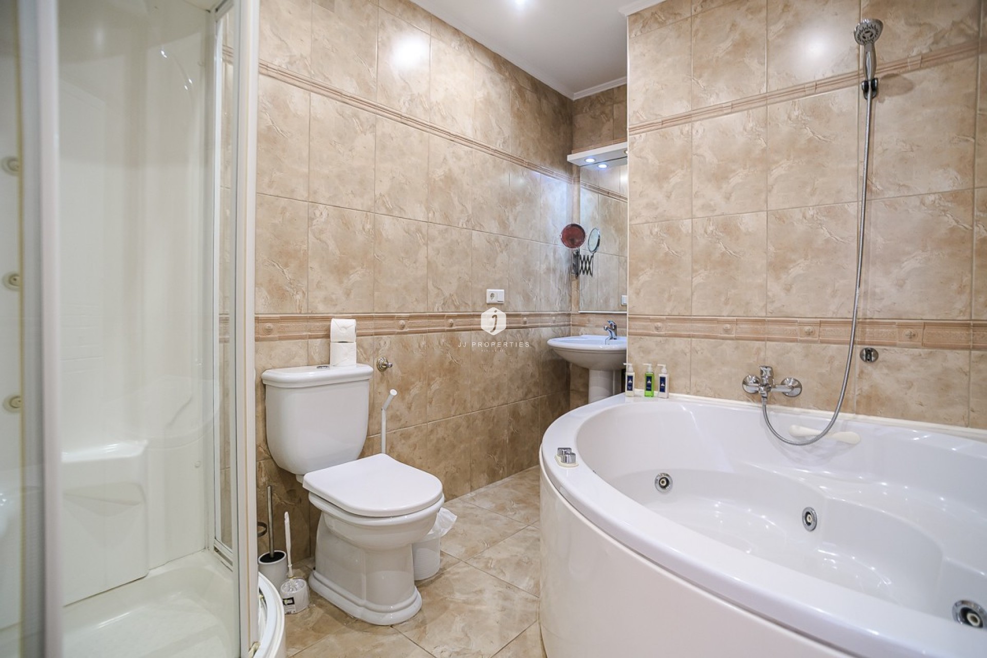 Aus zweiter Hand - Villa -
Torrevieja - Costa Blanca