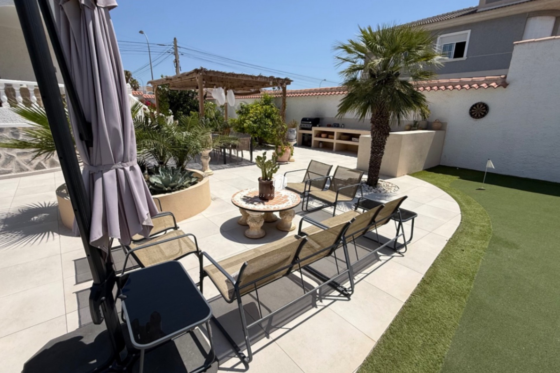 Aus zweiter Hand - Villa -
Torrevieja - Costa Blanca