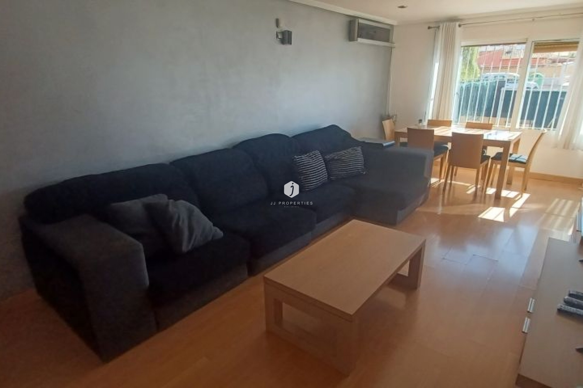 Aus zweiter Hand - Villa -
Torrevieja - Costa Blanca